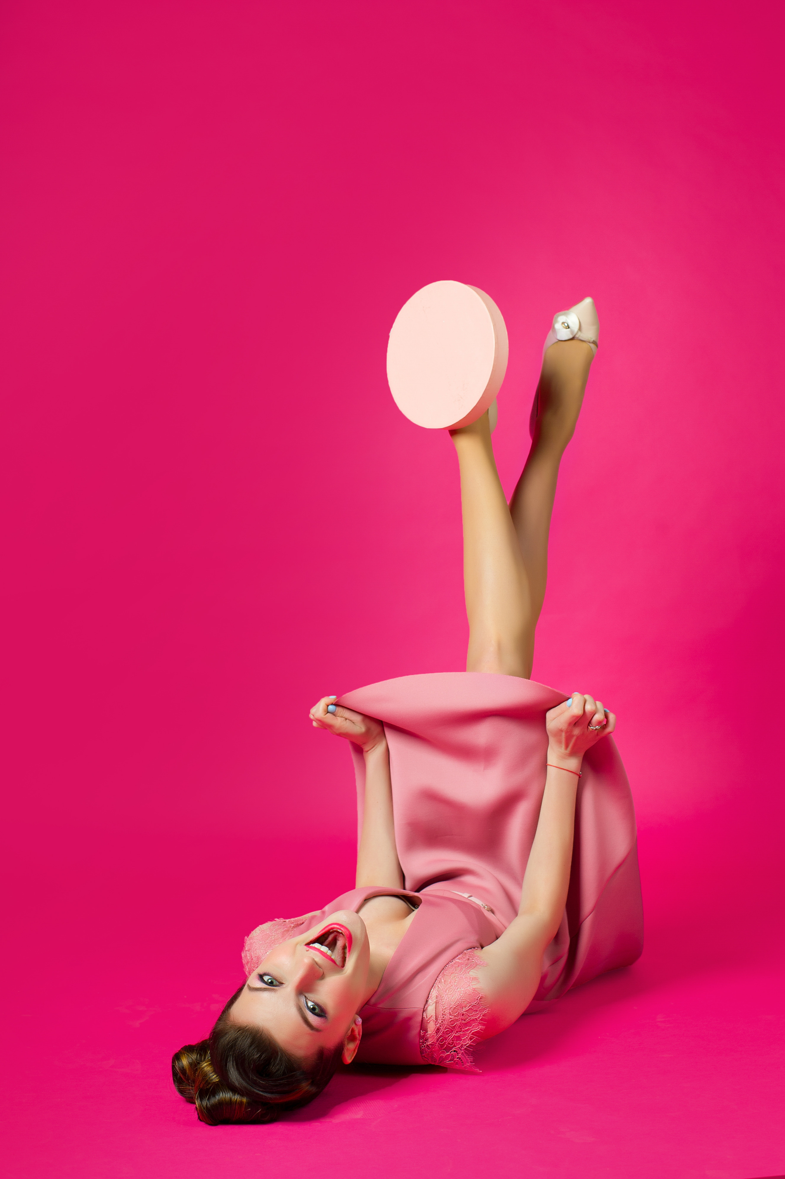 Портретная фотосъемка в студии и на улице. Выпускные альбомы. Частные съемки