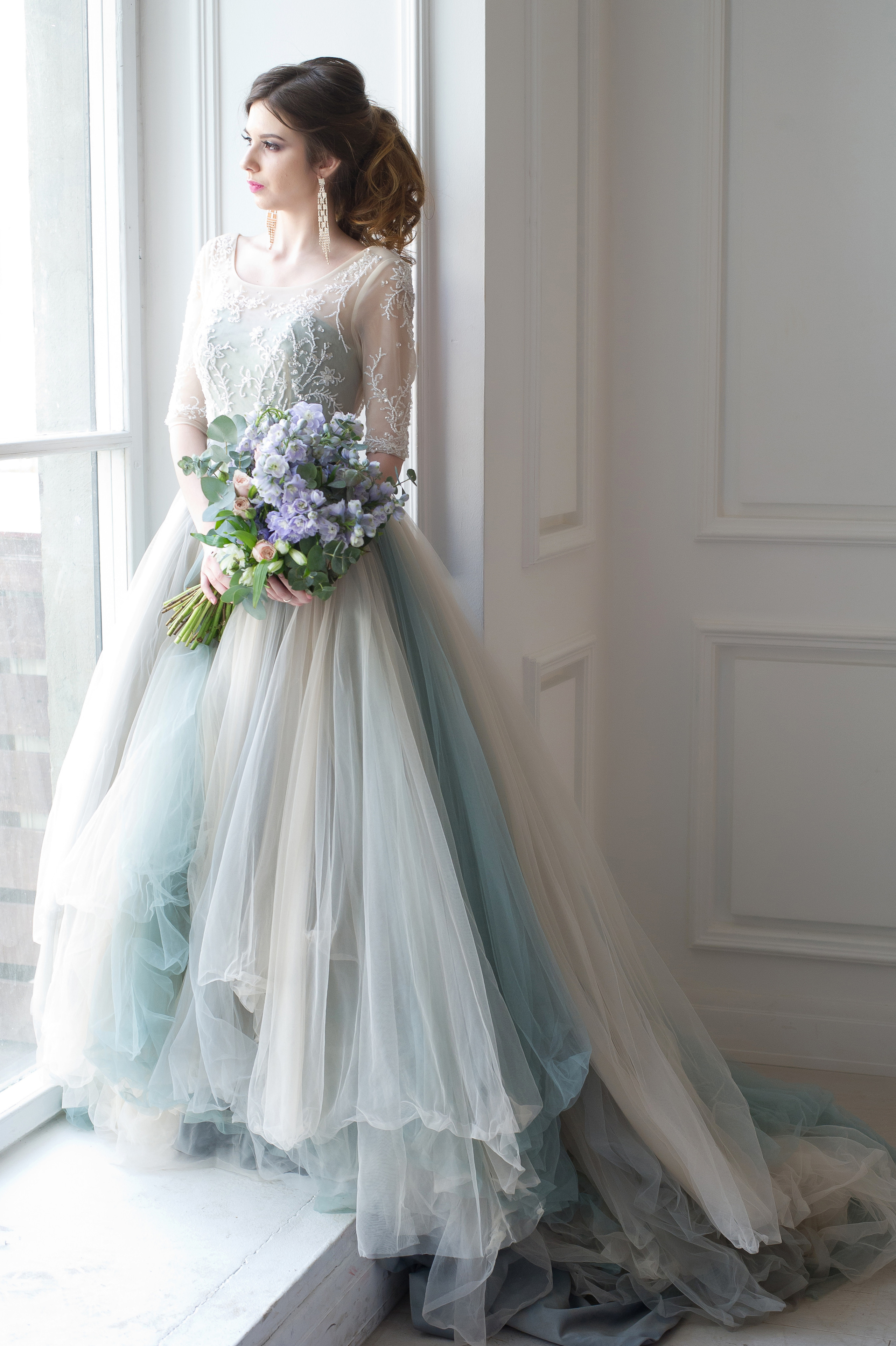 Портретная фотосъемка в студии и на улице. Выпускные альбомы. Частные съемки