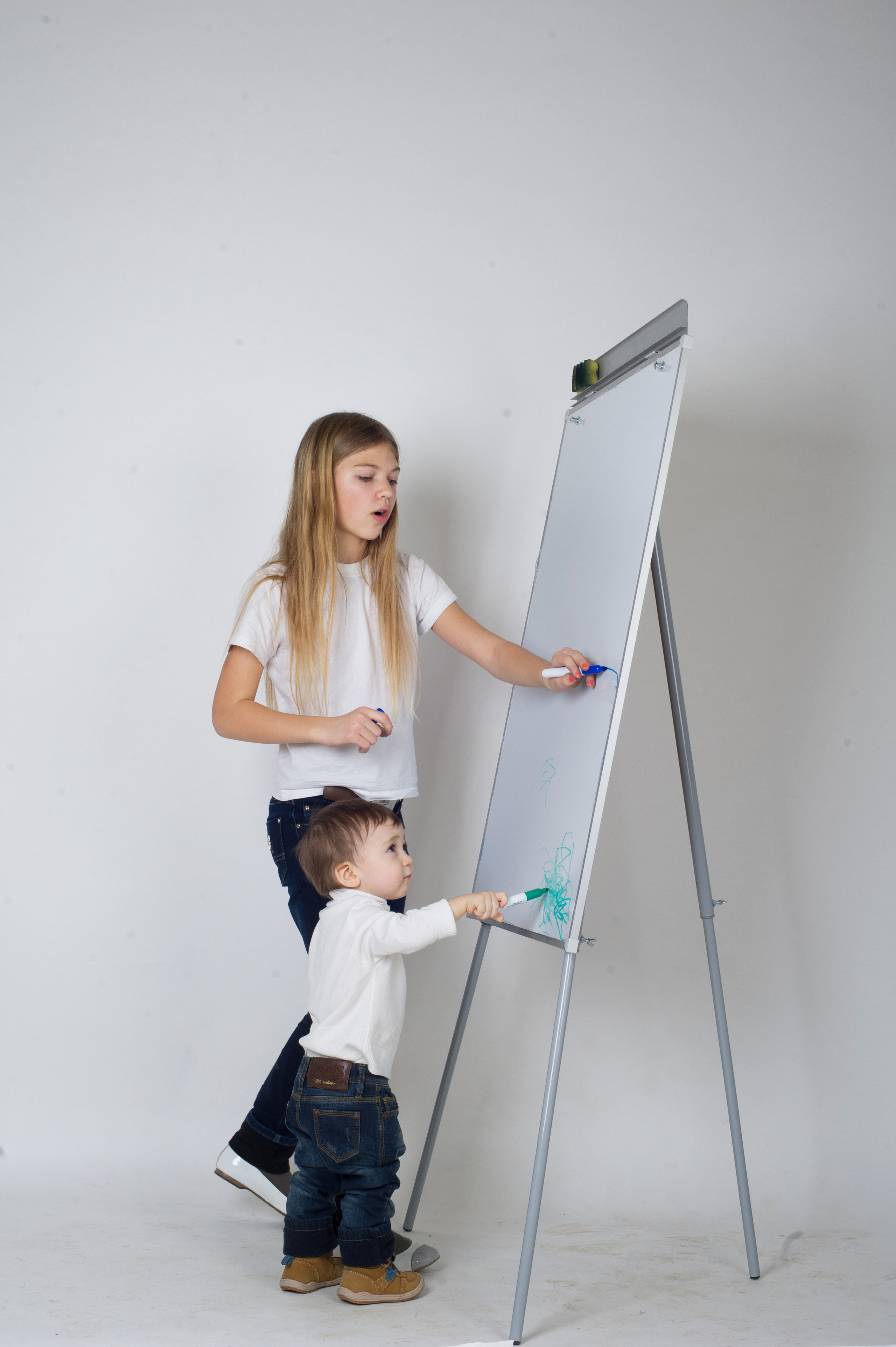 Детский и семейный фотограф в Москве. Выпускные альбомы. Частные съемки