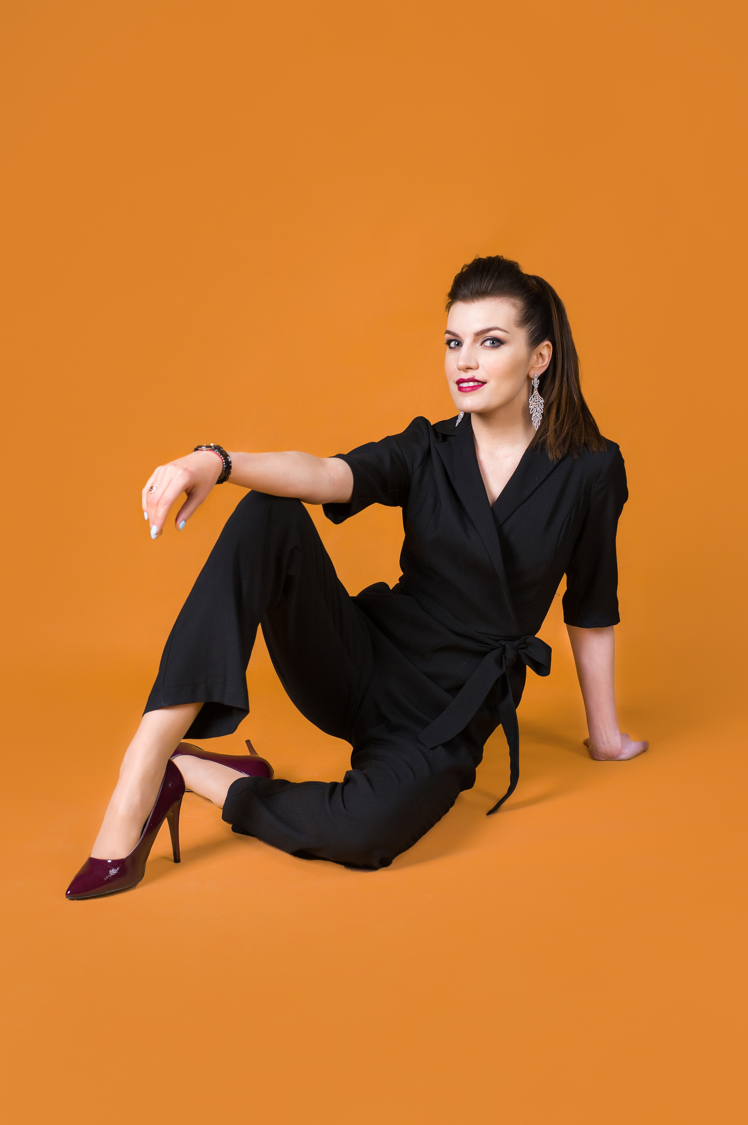 Портретная фотосъемка в студии и на улице. Выпускные альбомы. Частные съемки