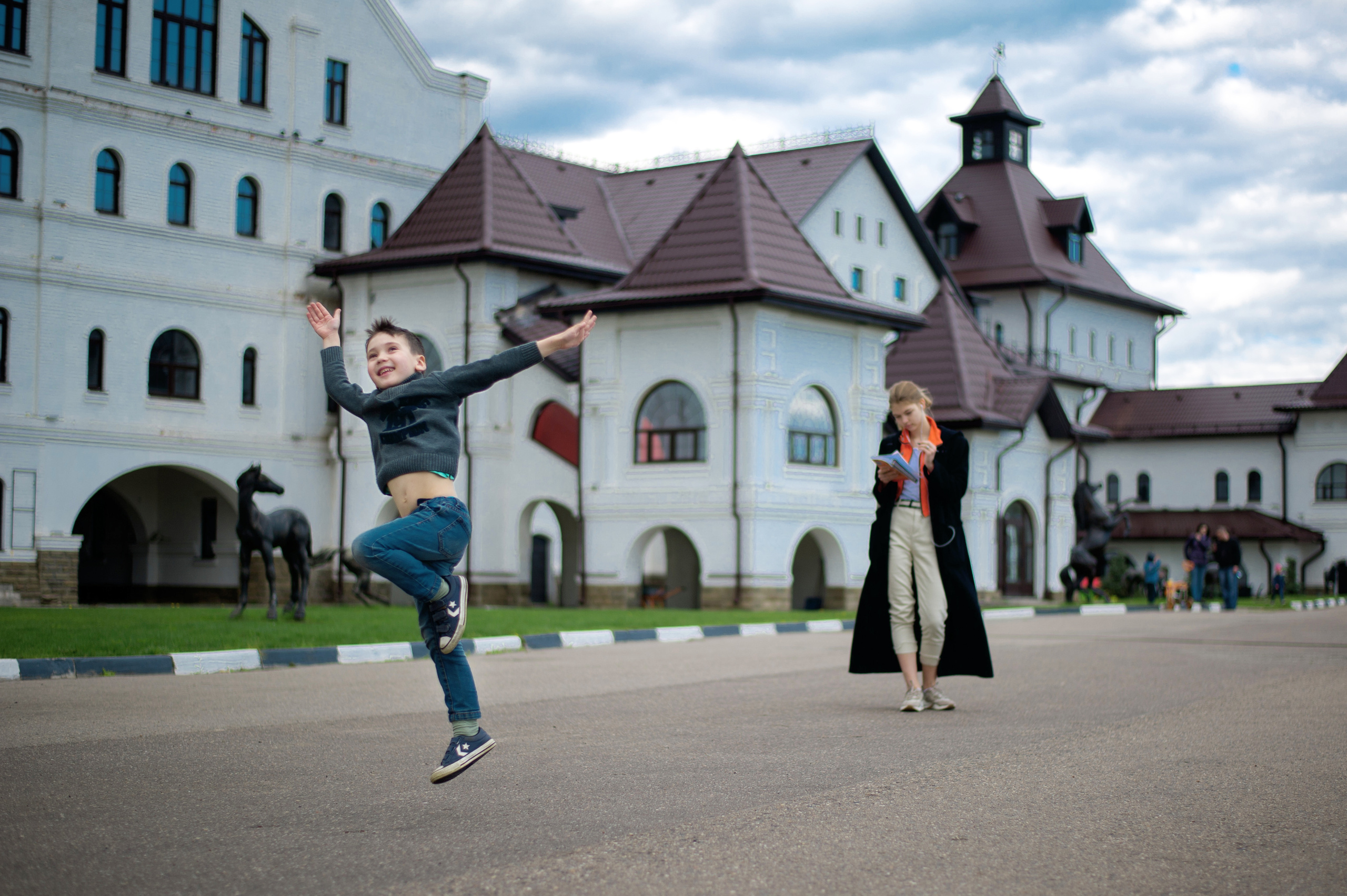 Детский и семейный фотограф в Москве. Выпускные альбомы. Частные съемки