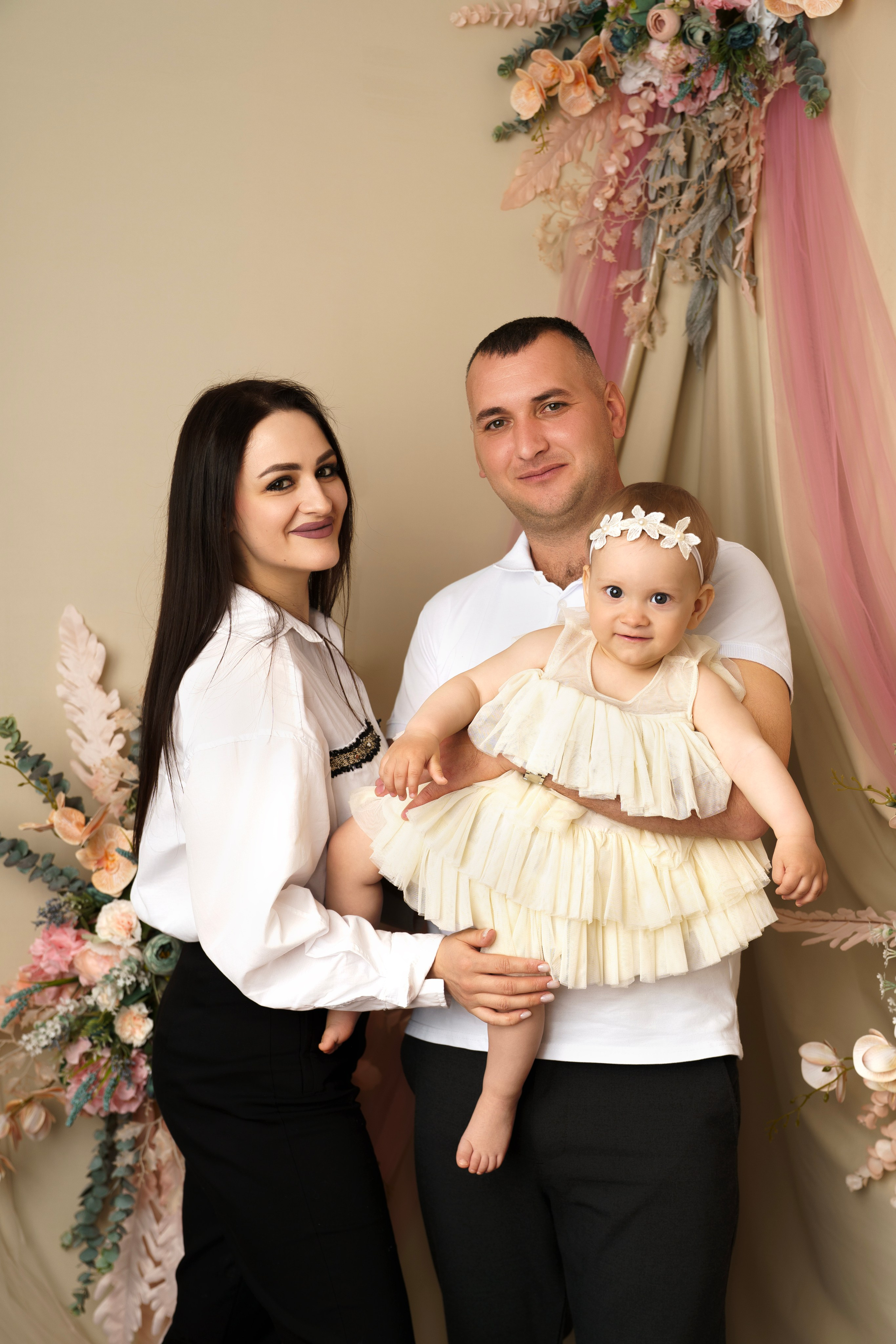 Фотосессия ГОДОВАСИЕ. Фотограф новорожденных, детей до года и беременных в Симферополе