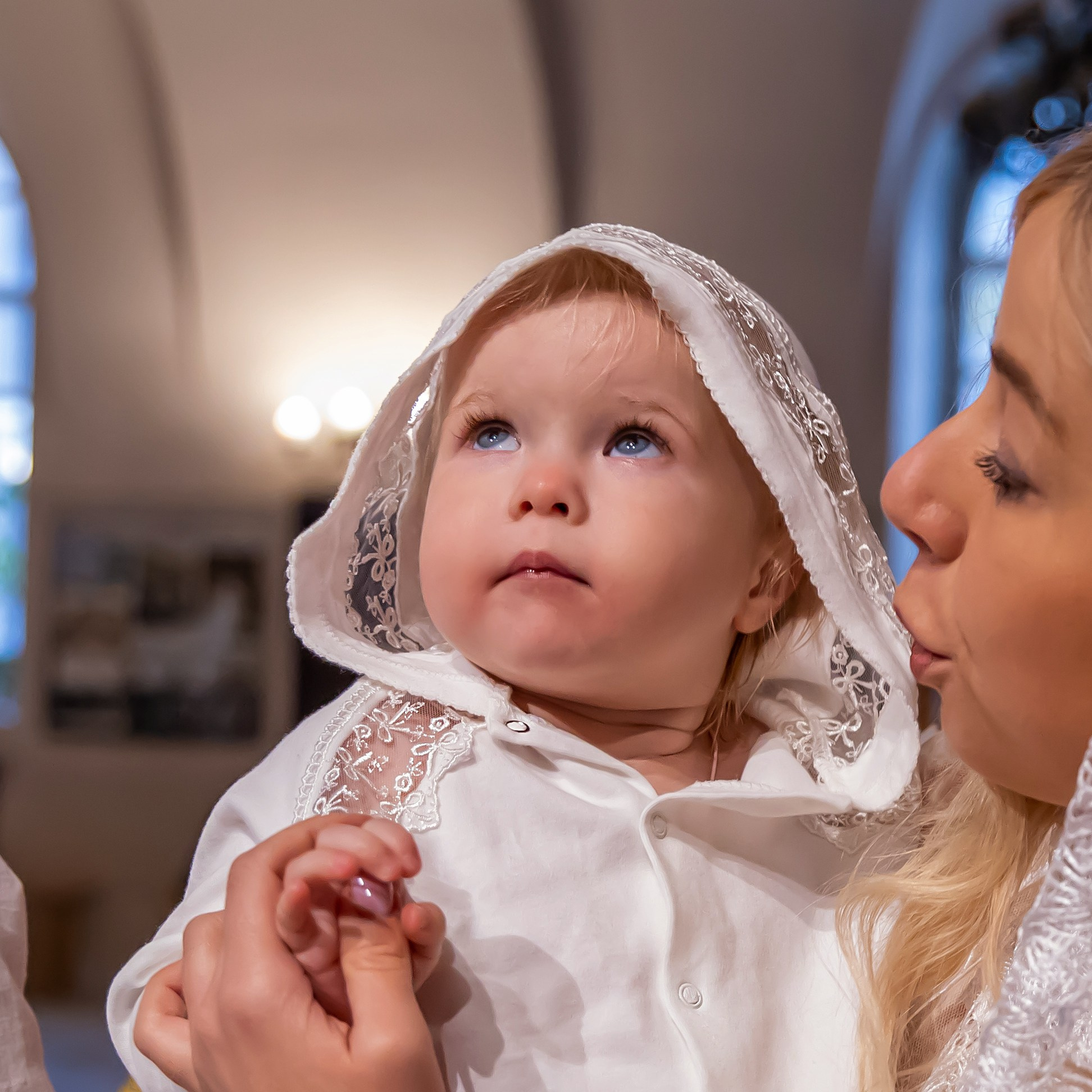Фотограф на Крещение в Санкт-Петербурге. ФОТОГРАФ РАДОСТИ Фотосессия в студии СПб. Портретный фотограф — Юрий Торлопов