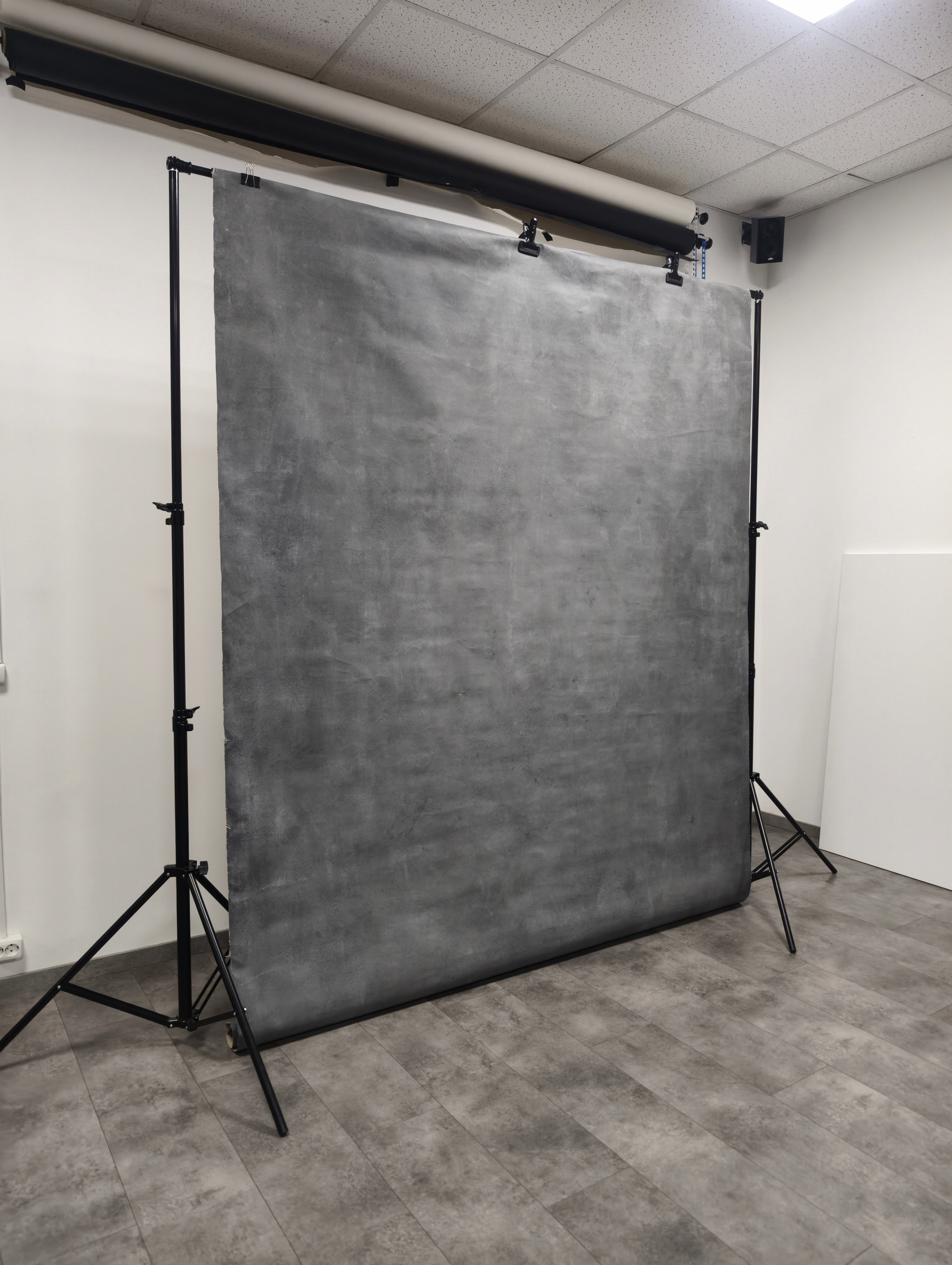 Фотофон серый на холсте Gravitybackdrop 200×300 см в аренду СПб