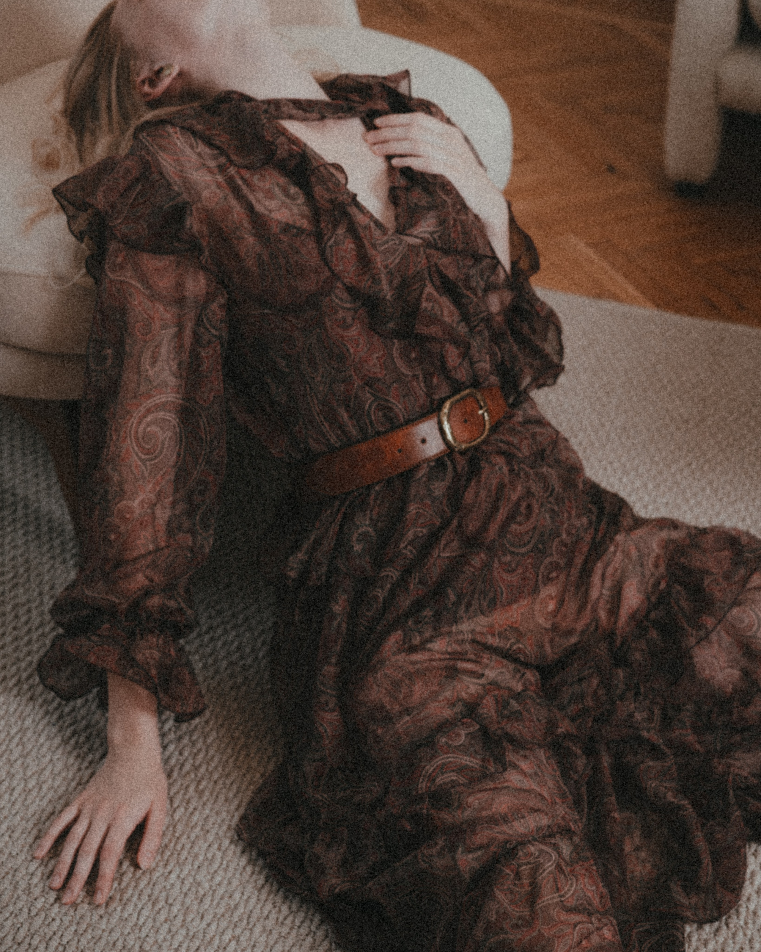 ON THE EDGE OF TENDERNESS. Liliya Zhilina — visual artist and art-fashion photographer