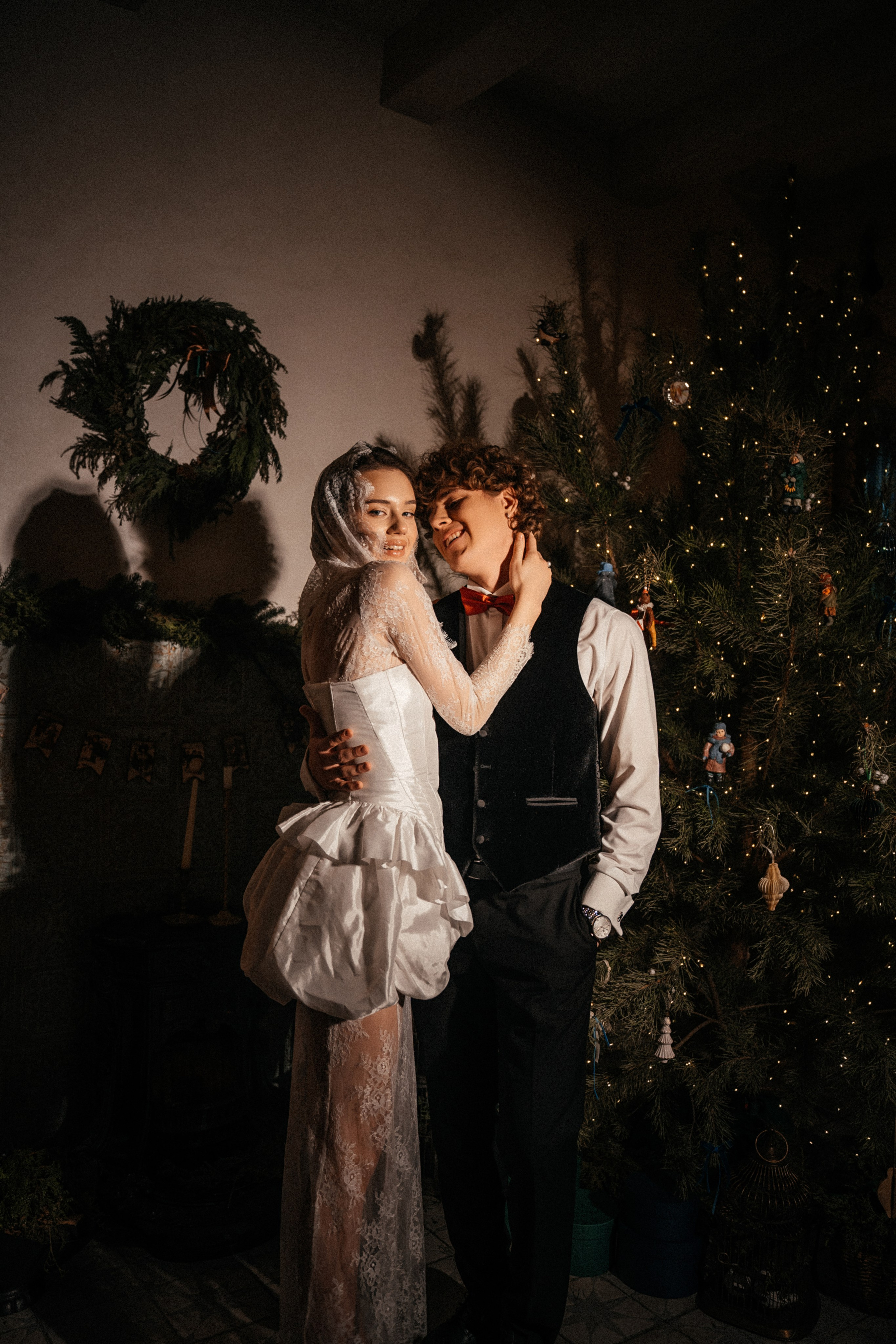 Новогодняя свадебная история в фотостудии