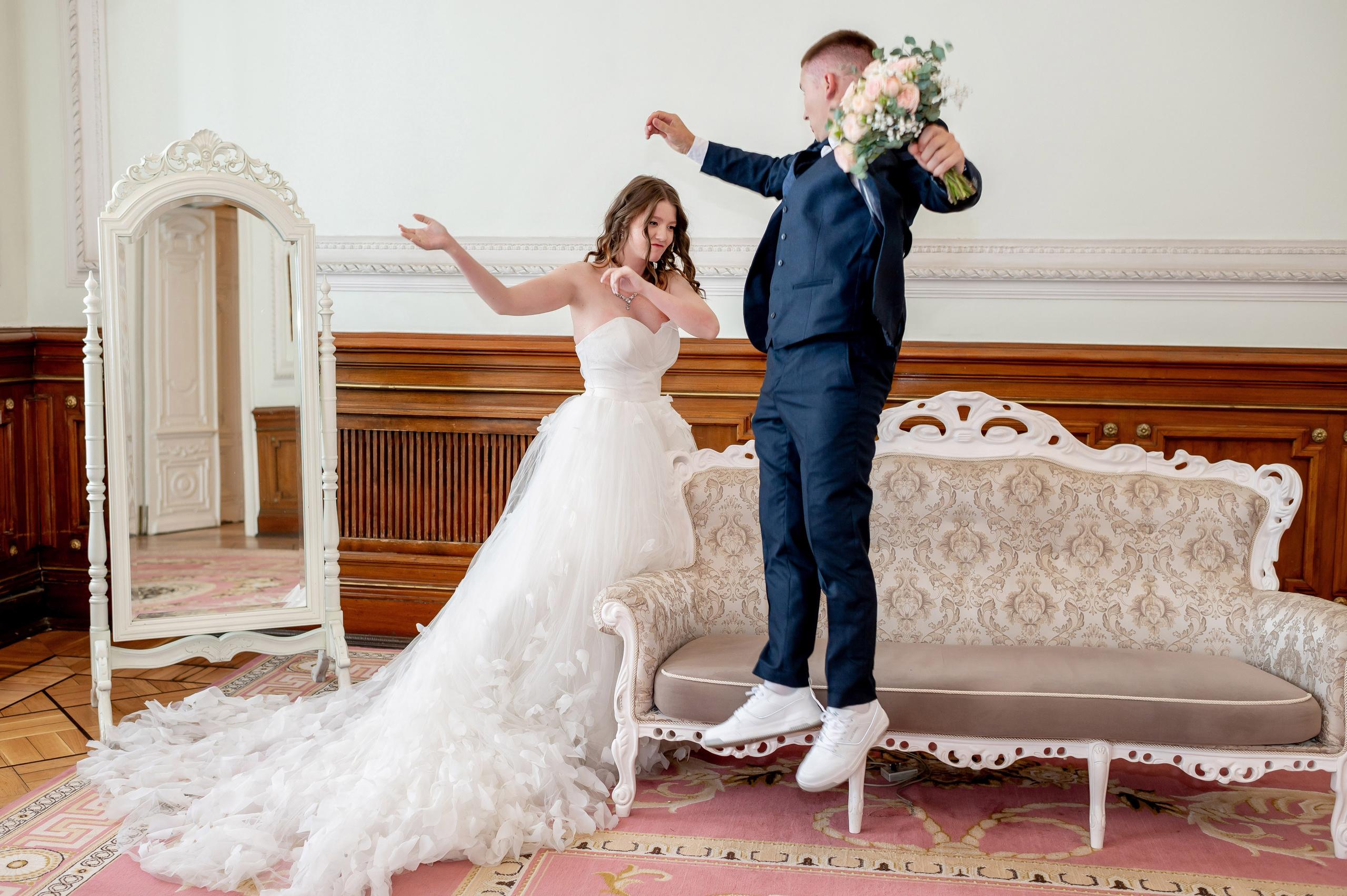 Зажигательная и динамичная свадебная фотосессия Анастасии и Максима. Портретный, семейный и свадебный фотограф в Санкт-Петербурге и в Пушкине Ширяев Денис