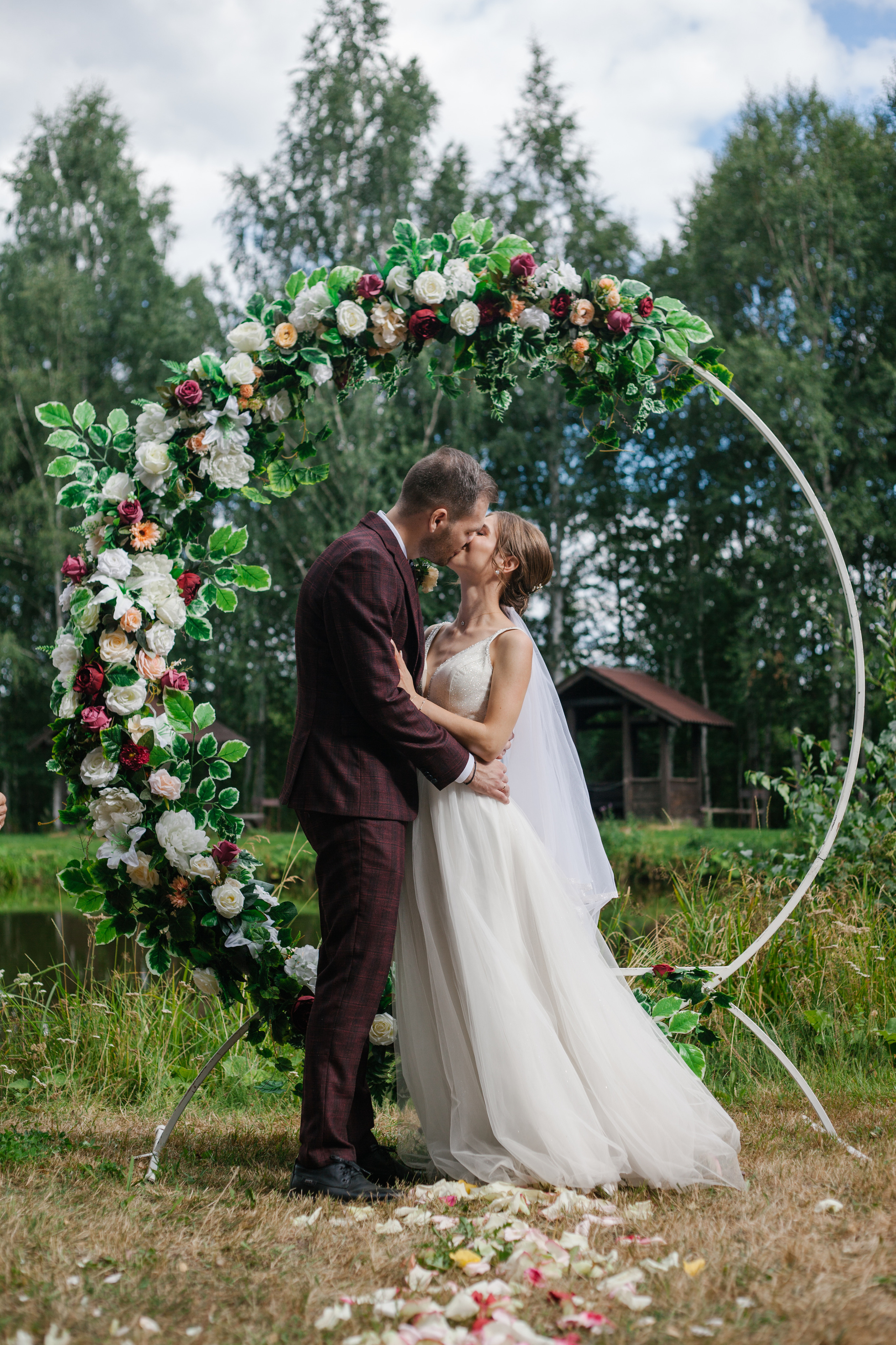 Стрелецкий Двор. Свадебный фотограф в Екатеринбурге Полевской Соликамск
