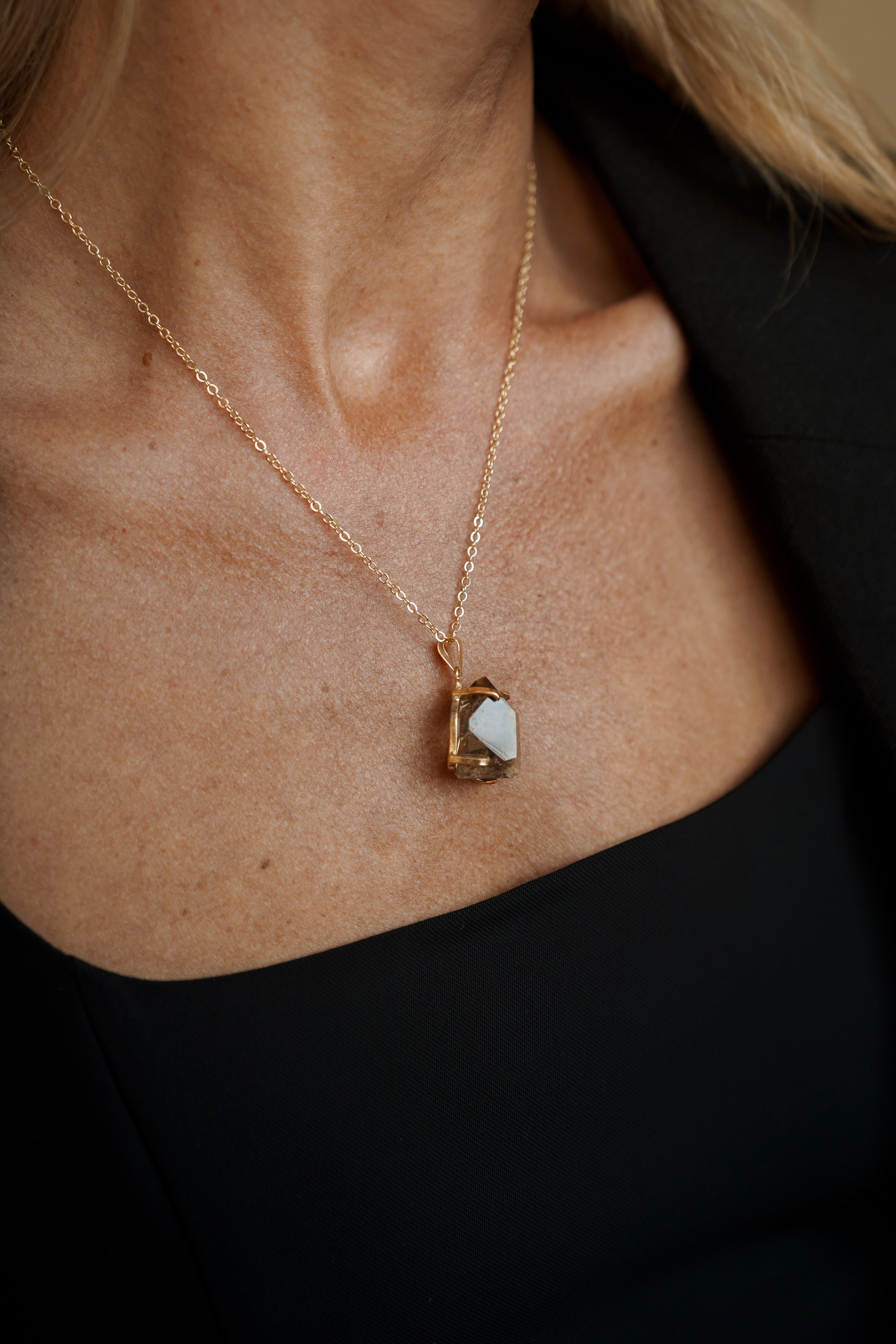 Съемка для бренда украшений СПБ. Чувственный фотограф в Санкт-Петербурге Пятнова Ксения