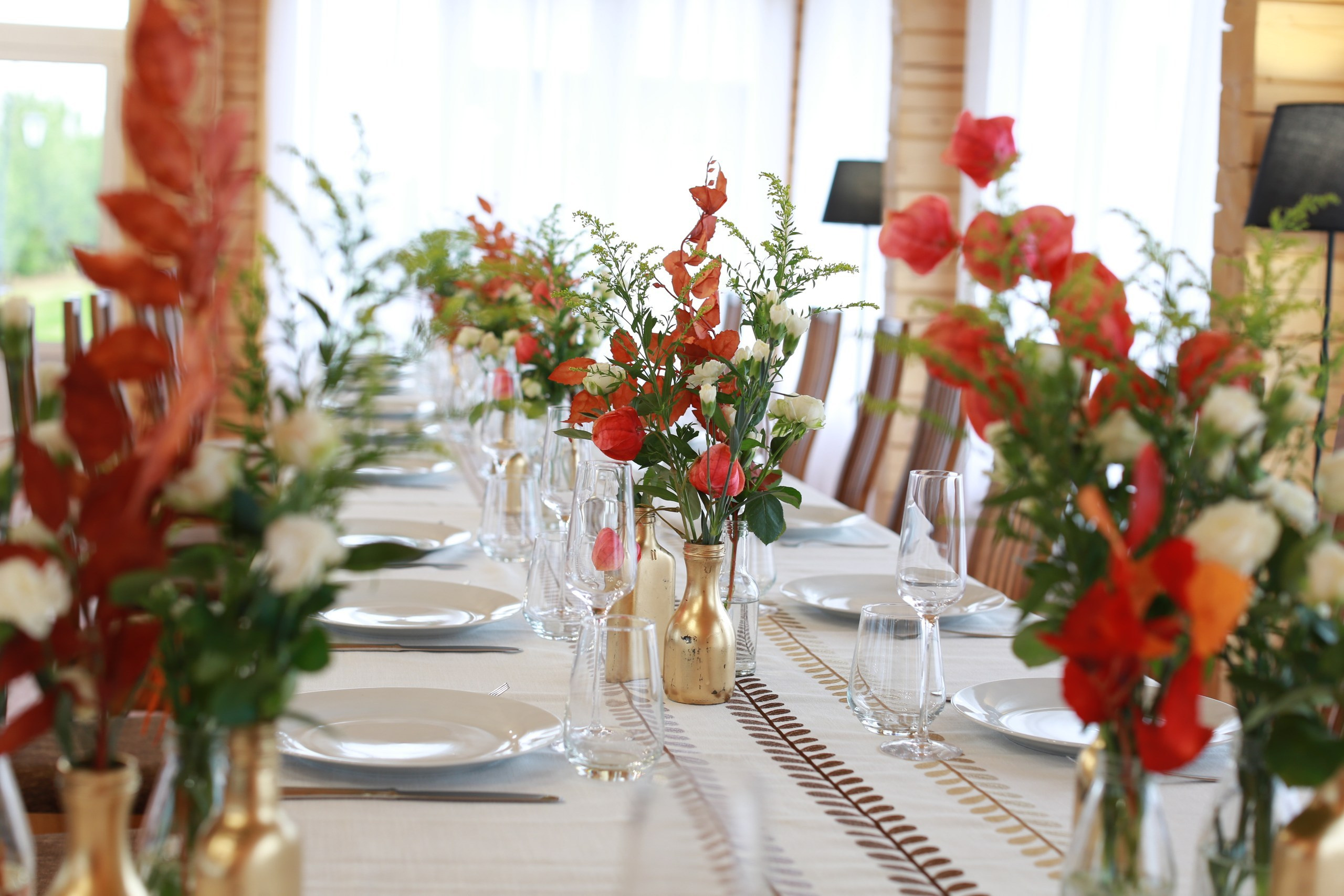 Веранда в Якушево для свадьбы, юбилея, корпоратива. Банкетный зал Веранда в Якушево у озера для свадеб, юбилеев, корпоративов. Официальный сайт