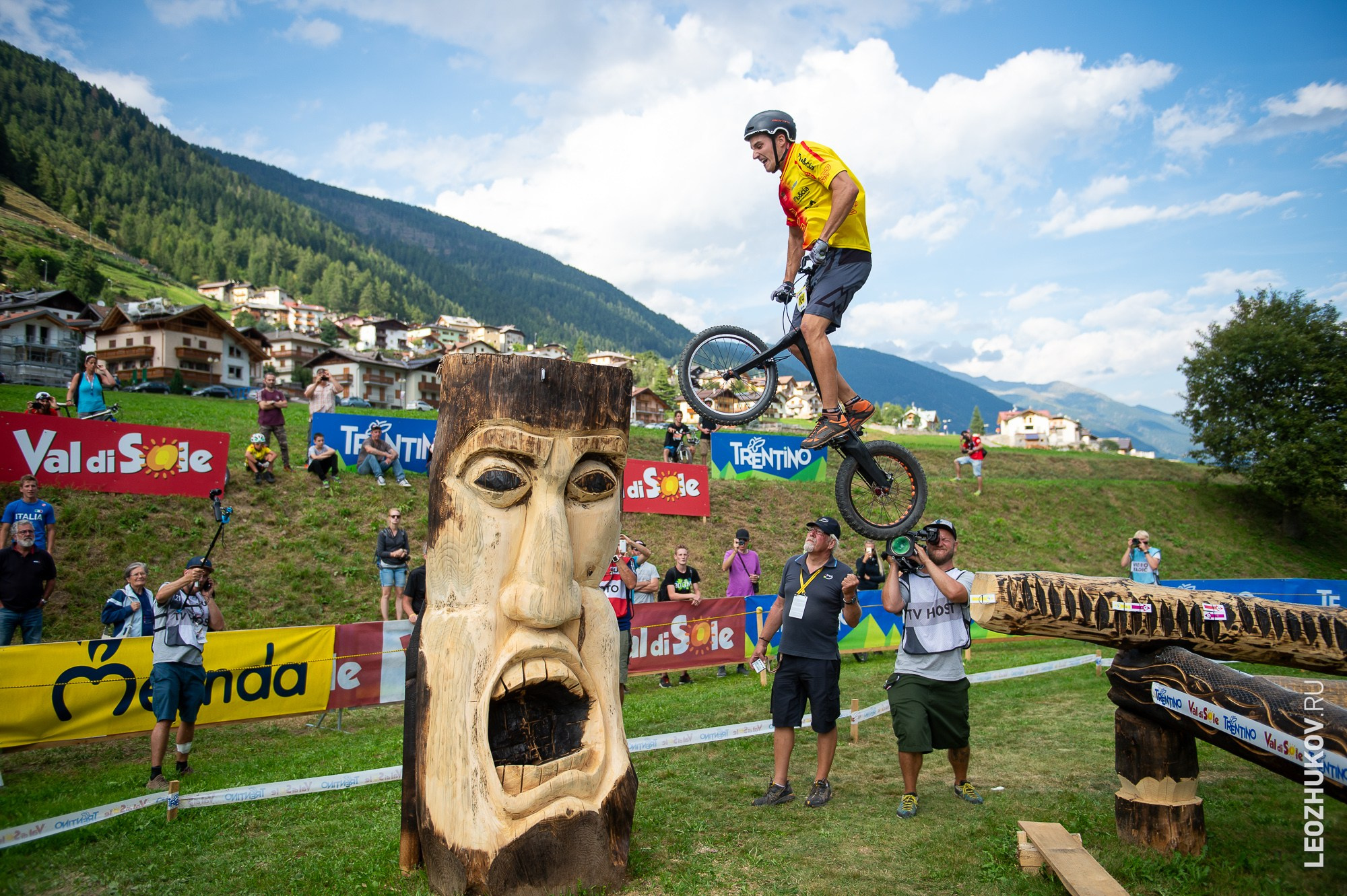 UCI Trials World Championships 2016 — finals. Sports photographer Leonid Zhukov