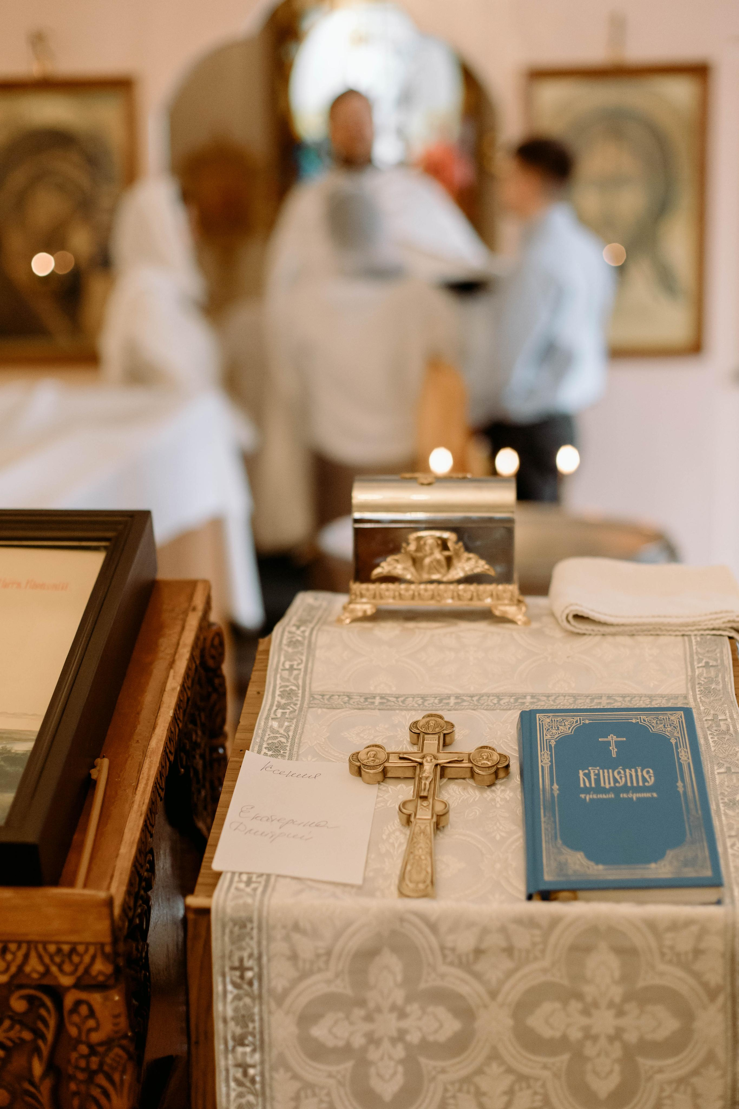 Крещение Ксении в Соборе Троицы живоначальной в Подольске, фотосессия. Фотограф Валерия Горбунова Подольск Бутово Видное Щербинка