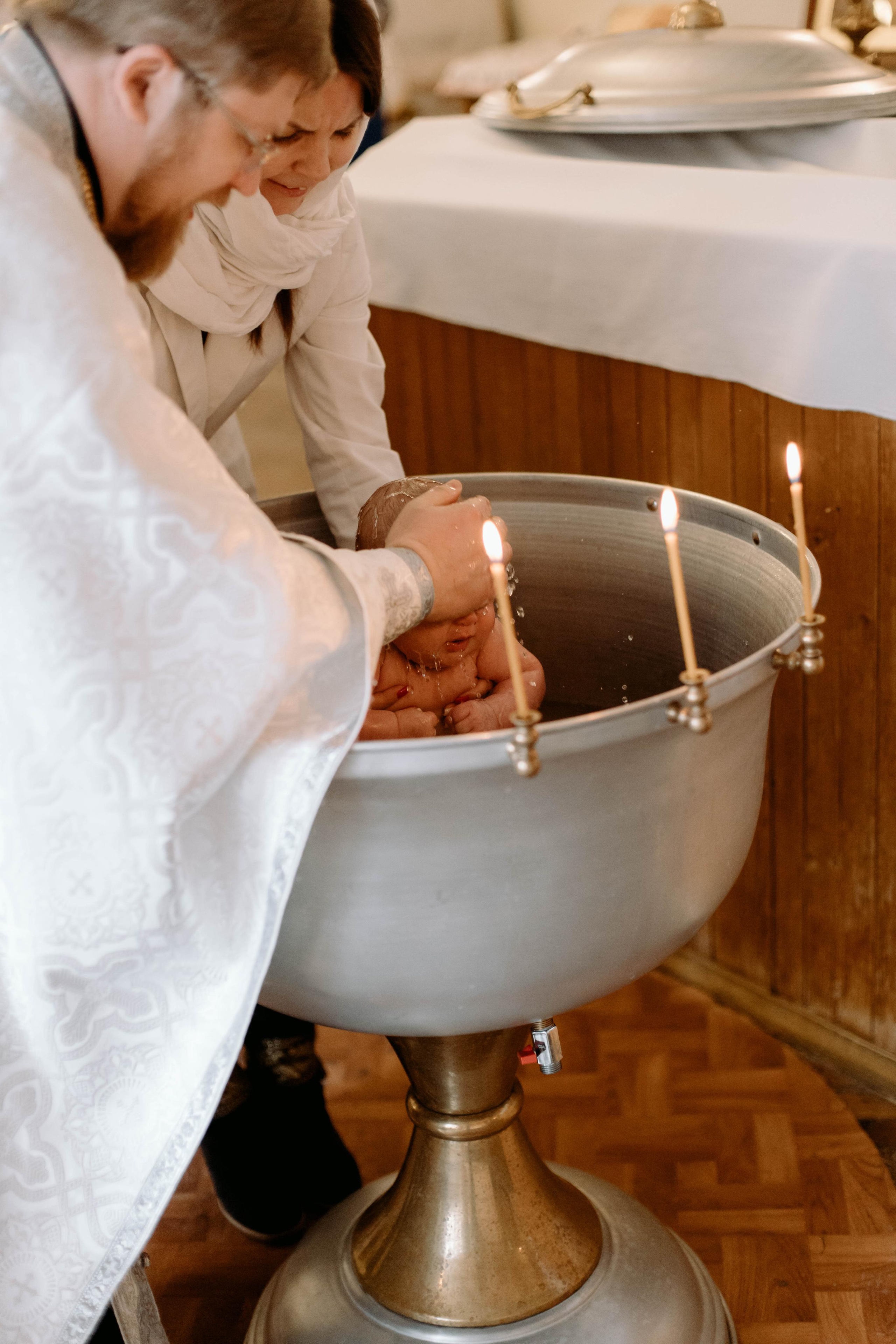 Крещение Ксении в Соборе Троицы живоначальной в Подольске, фотосессия. Фотограф Валерия Горбунова Подольск Бутово Видное Щербинка