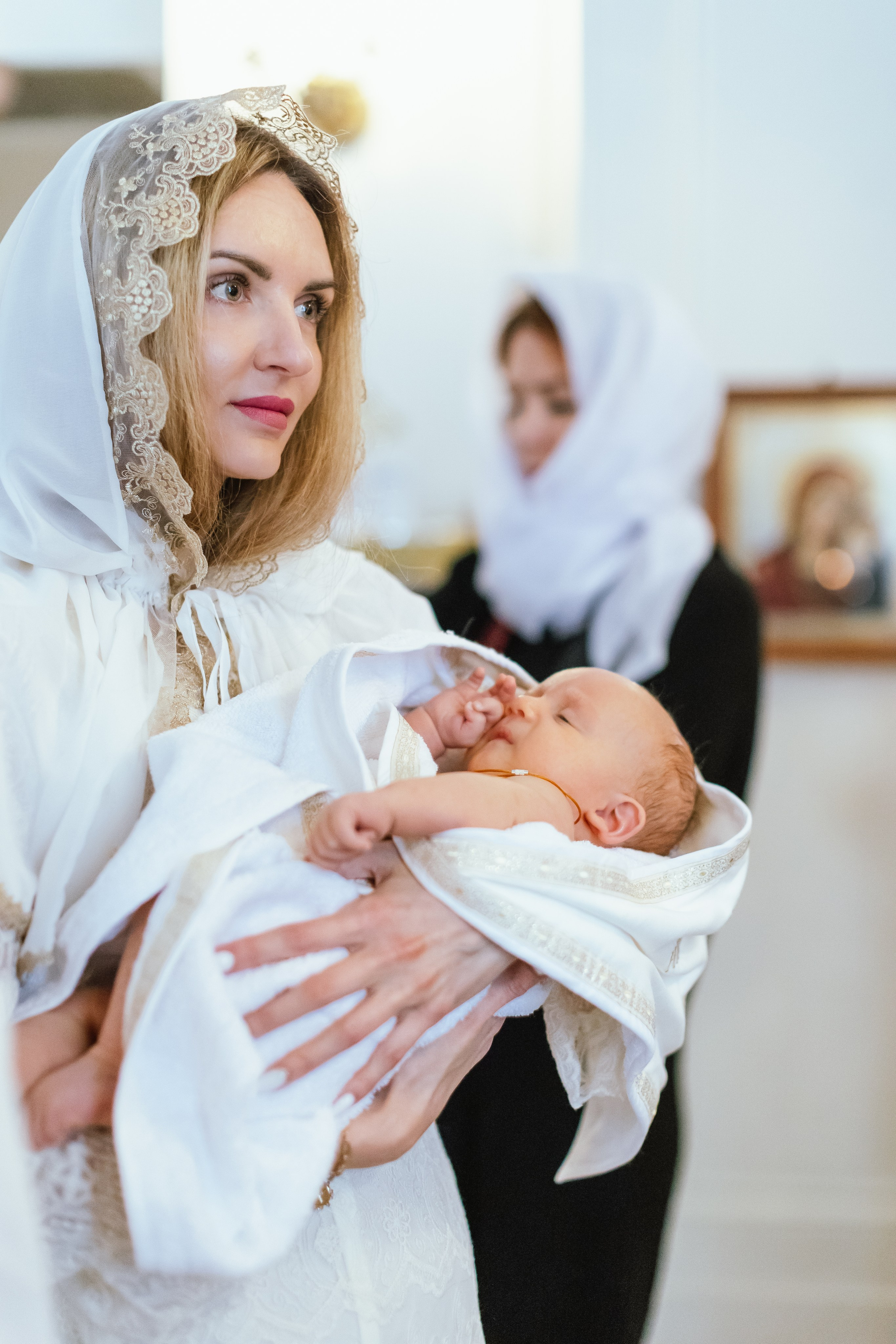 Фотосессия крещения в г. Московский. Фото и видео Москва. Свадебный фотограф, видеограф, фотосессии, видеосъемка