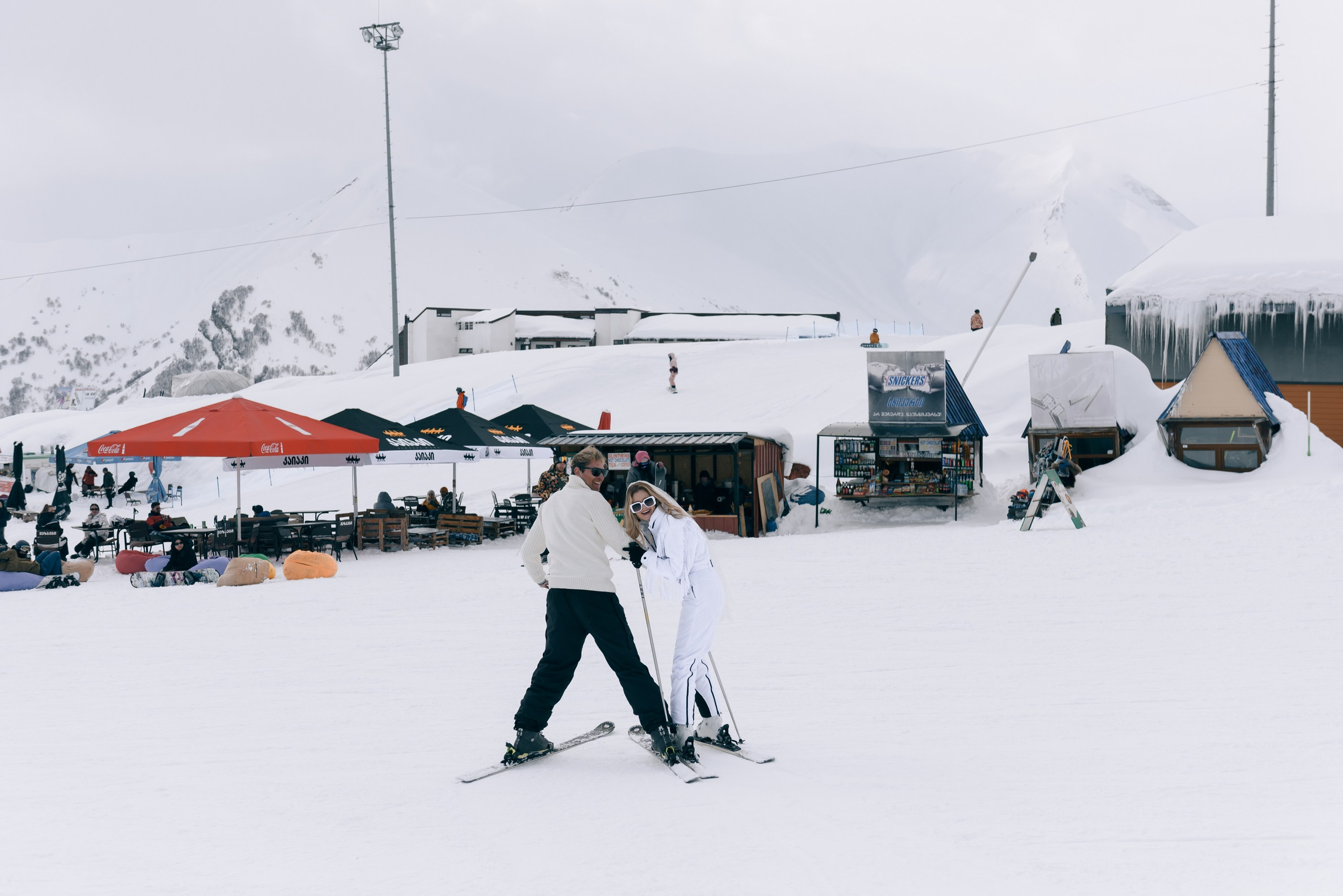 Winter Wedding in Gudauri. Fedor Lemeshko — Destination Wedding and Family Lifestyle photographer
