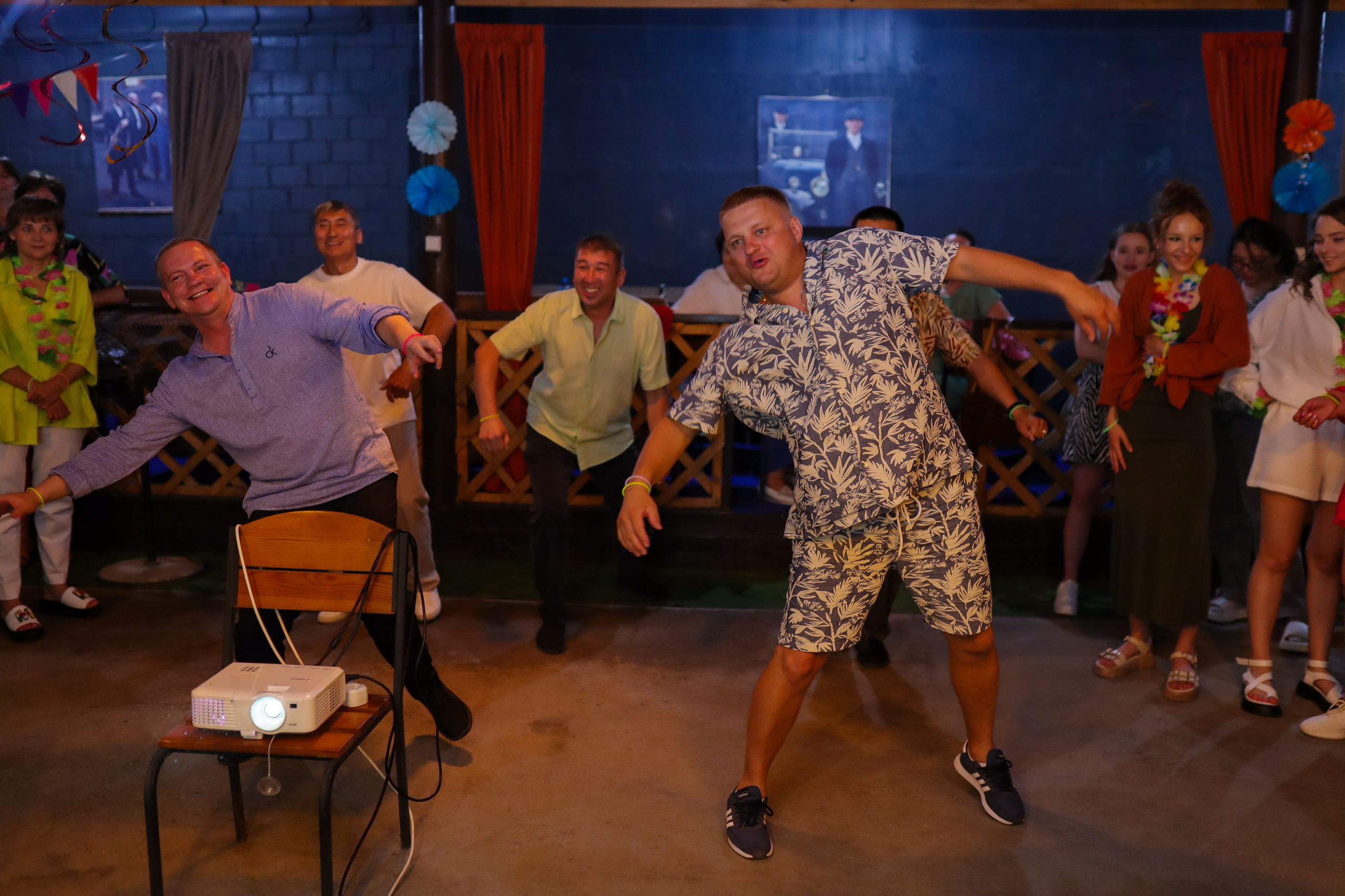 Выпускники. Фотограф в Жезказгане. Графический дизайнер