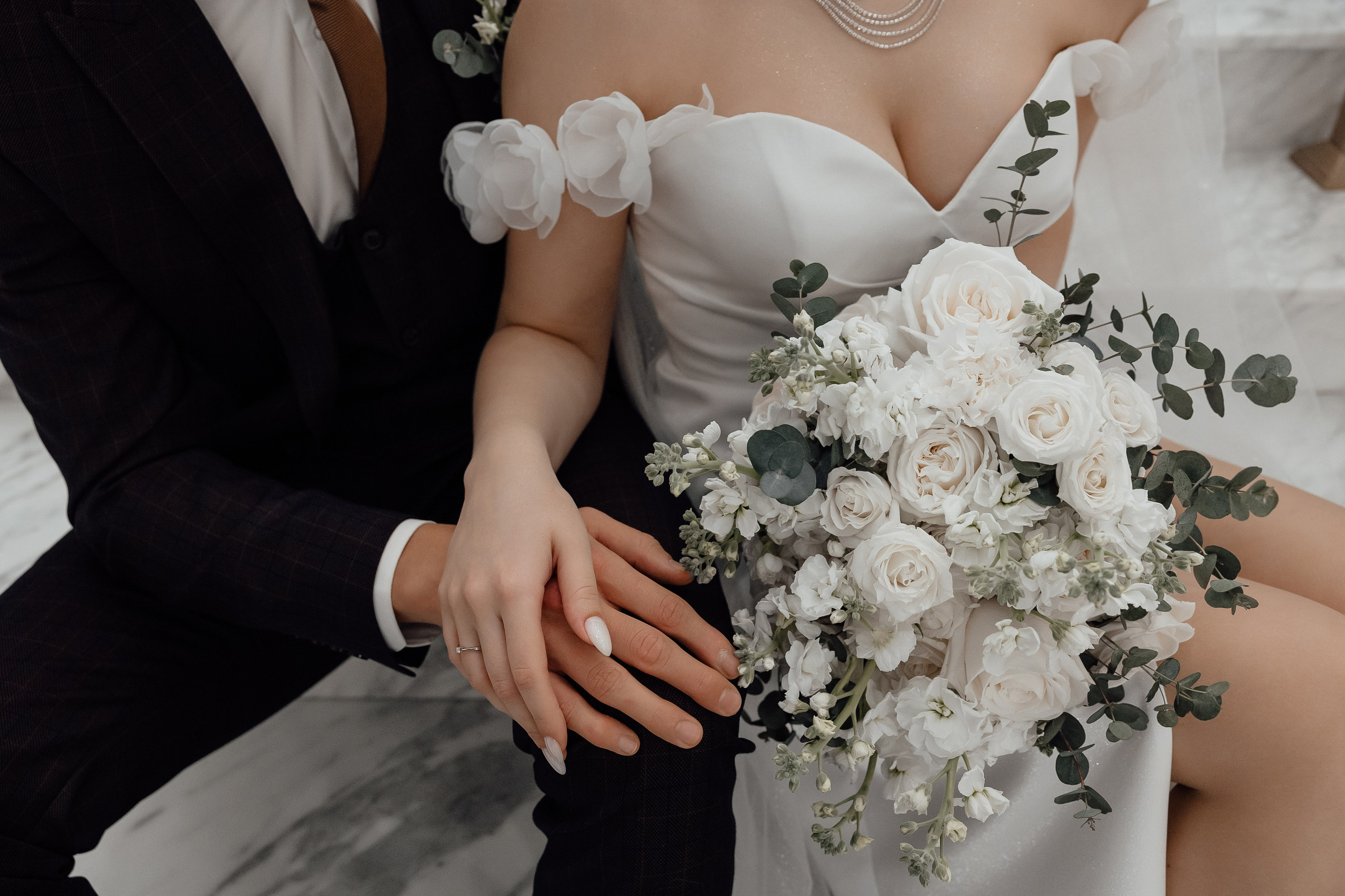 Свадебная фотосессия во Дворце бракосочетания Южное Бутово. Свадебный фотограф в Москве Дарья Олендарёва