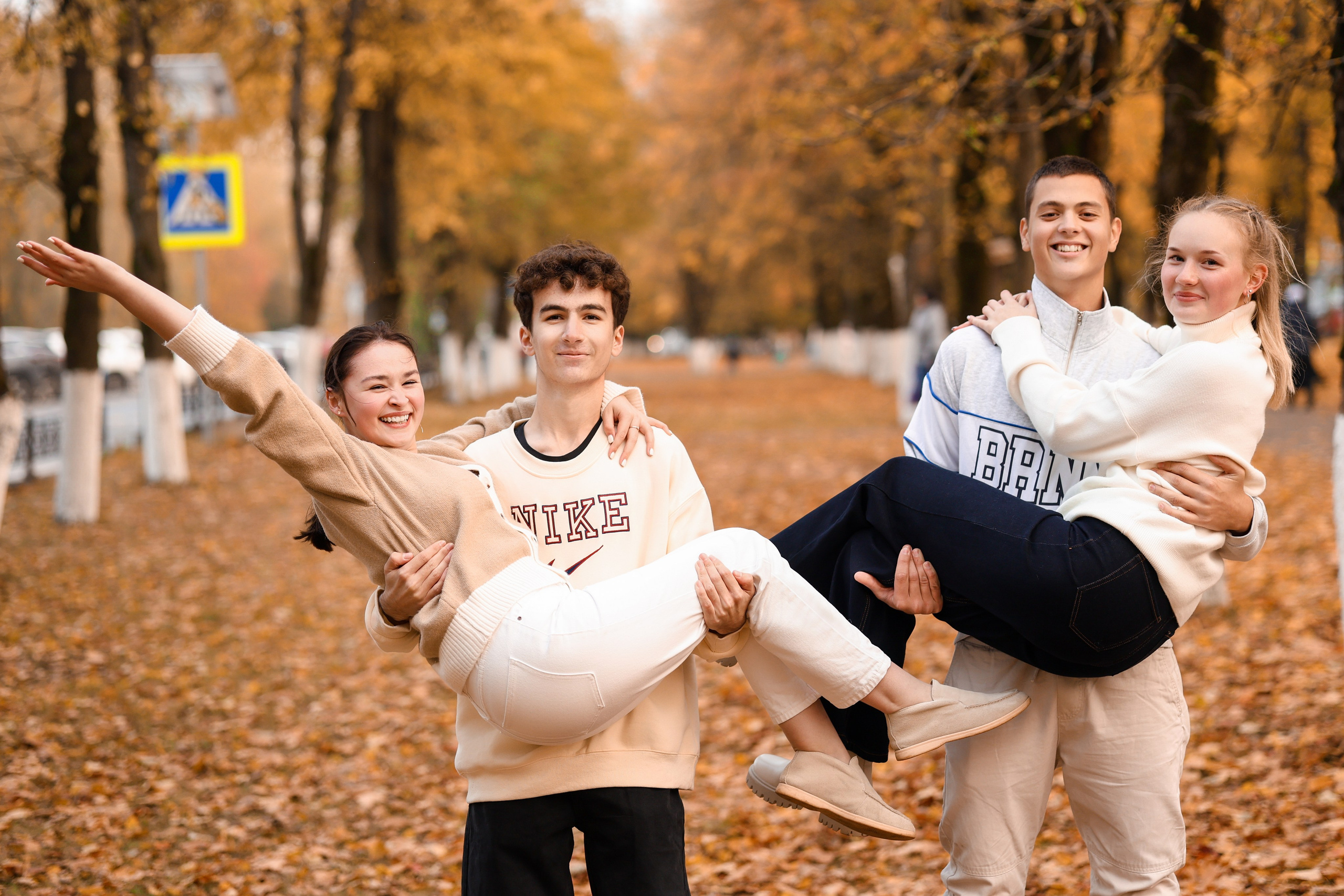 Выпускные альбомы в школах и садах в г. Конаково