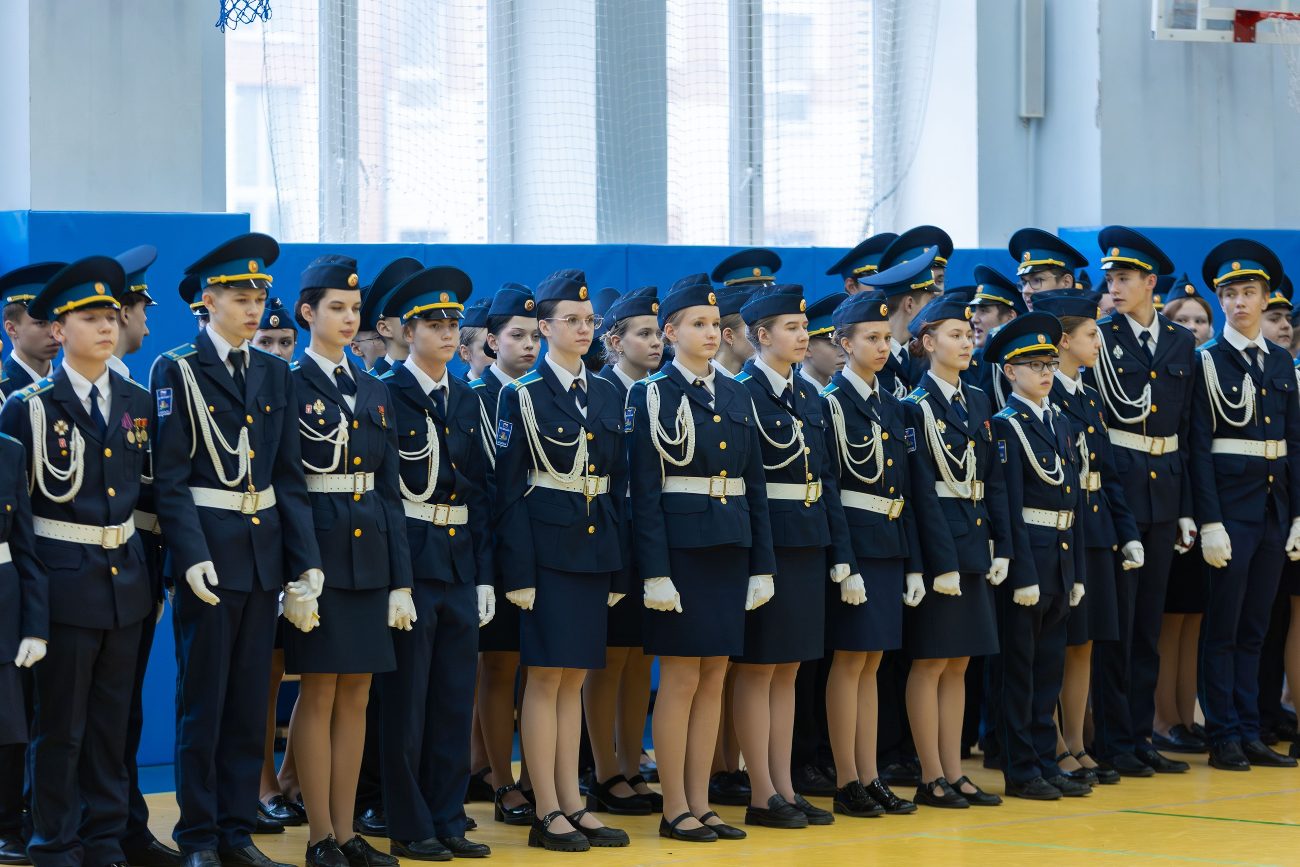 строй кадетов гимназия №7 Подольск парадная форма