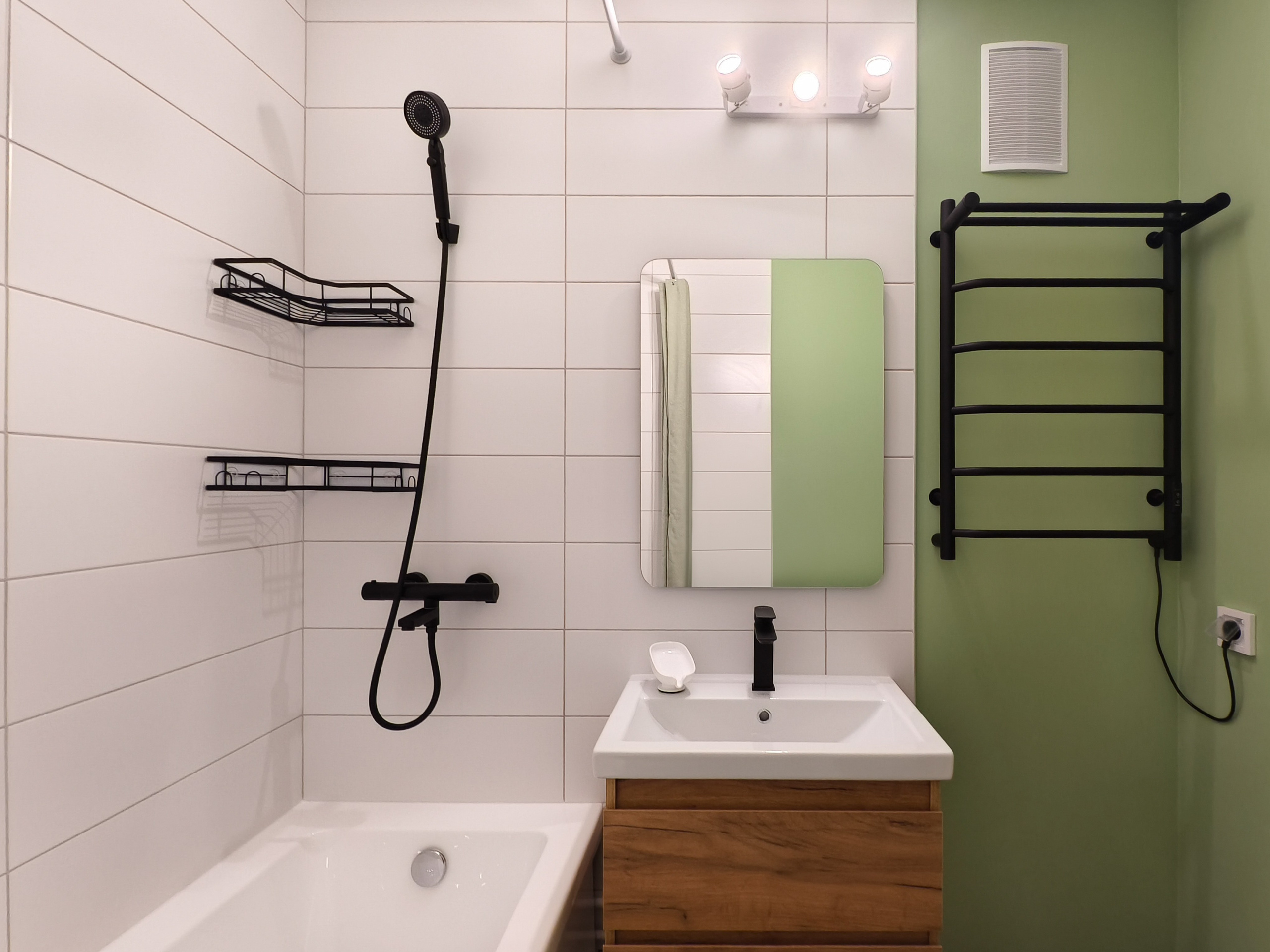 Интерьерные кадры различных объектов: от небольших квартир до баз отдыха. Интерьерный фотограф в Санкт-Петербурге Михаил Азаров. Печать и продажа фотографий