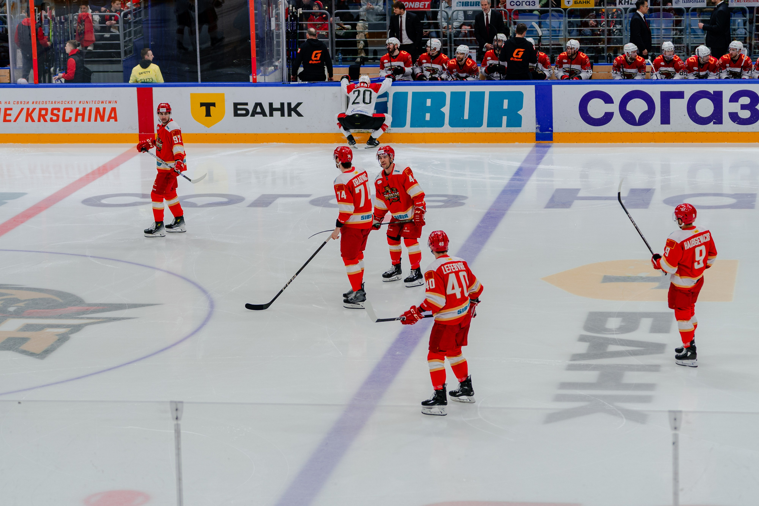 КХЛ КУНЬЛУНЬ РС — АВАНГАРД 22 МАРТА 2025. Репортажный фотограф в Москве Измалков Артем