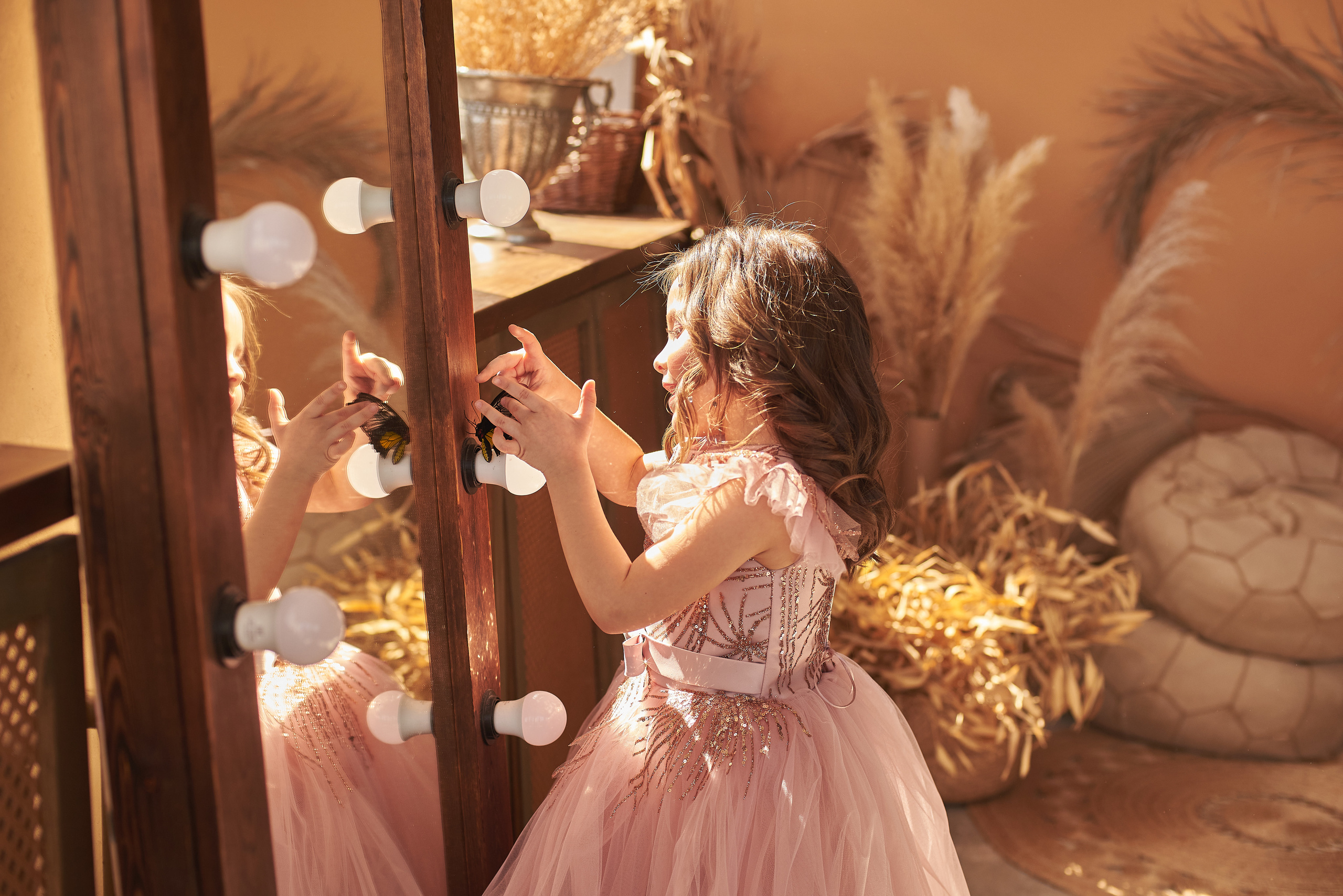 Фотопроет для детей с живыми бабочками в Красноярске. Фотограф в Красноярске Шепелева Мария