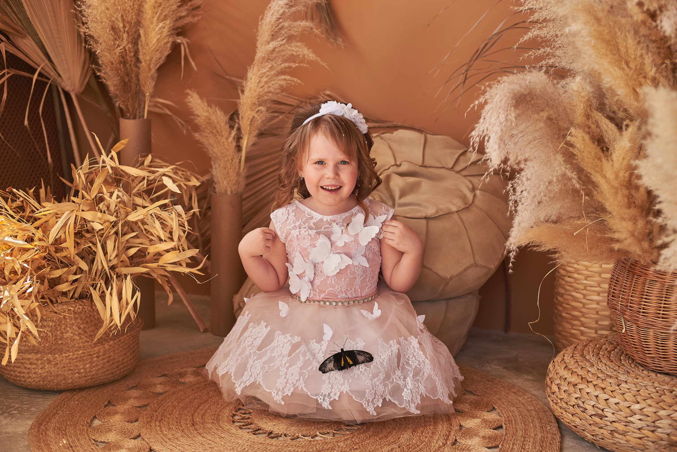 Фотопроет для детей с живыми бабочками в Красноярске. Фотограф в Красноярске Шепелева Мария