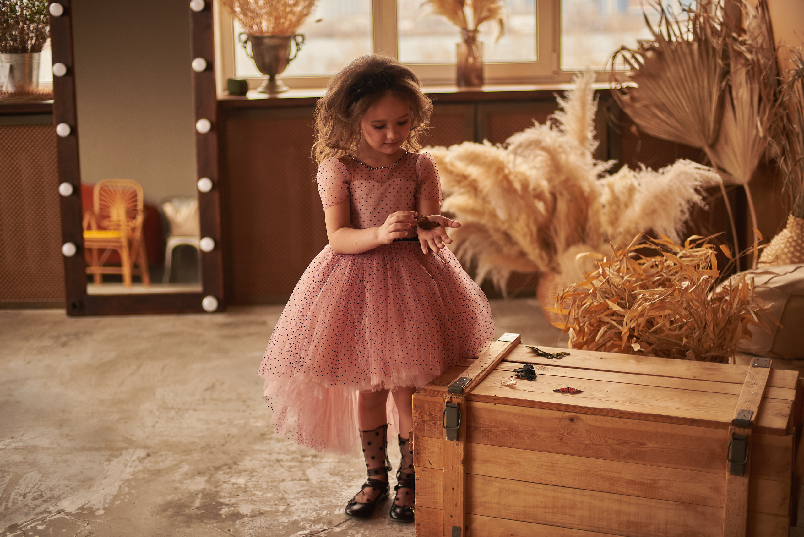 Фотопроет для детей с живыми бабочками в Красноярске. Фотограф в Красноярске Шепелева Мария