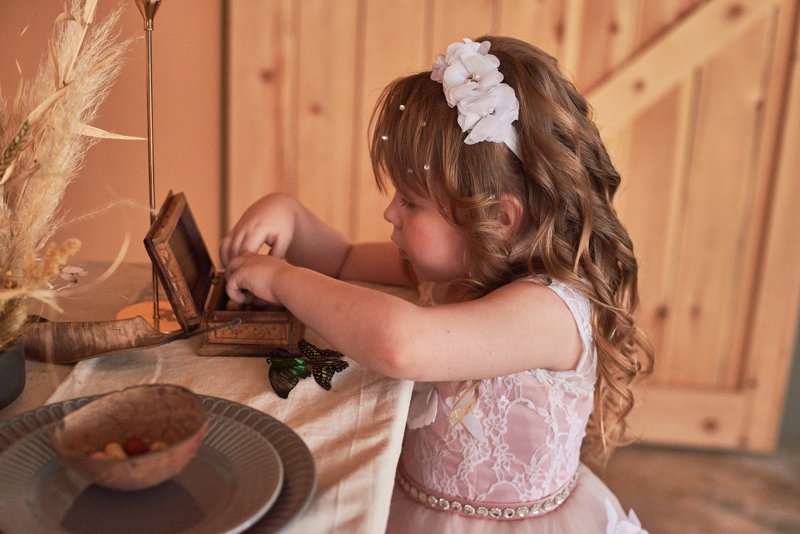 Фотопроет для детей с живыми бабочками в Красноярске. Фотограф в Красноярске Шепелева Мария