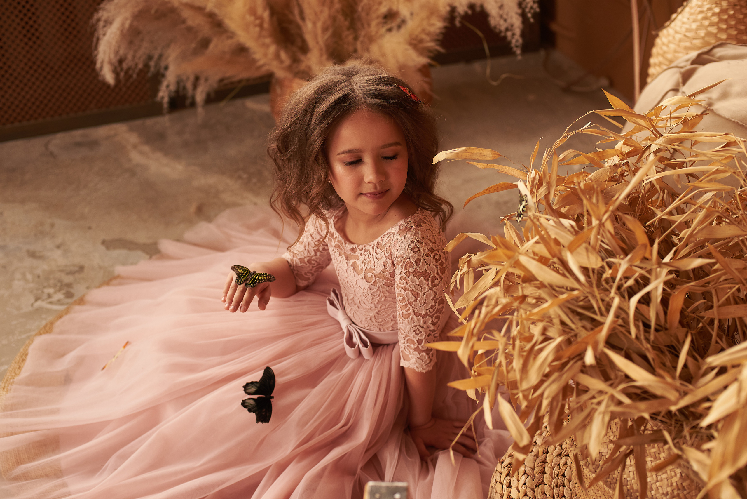 Фотопроет для детей с живыми бабочками в Красноярске. Фотограф в Красноярске Шепелева Мария