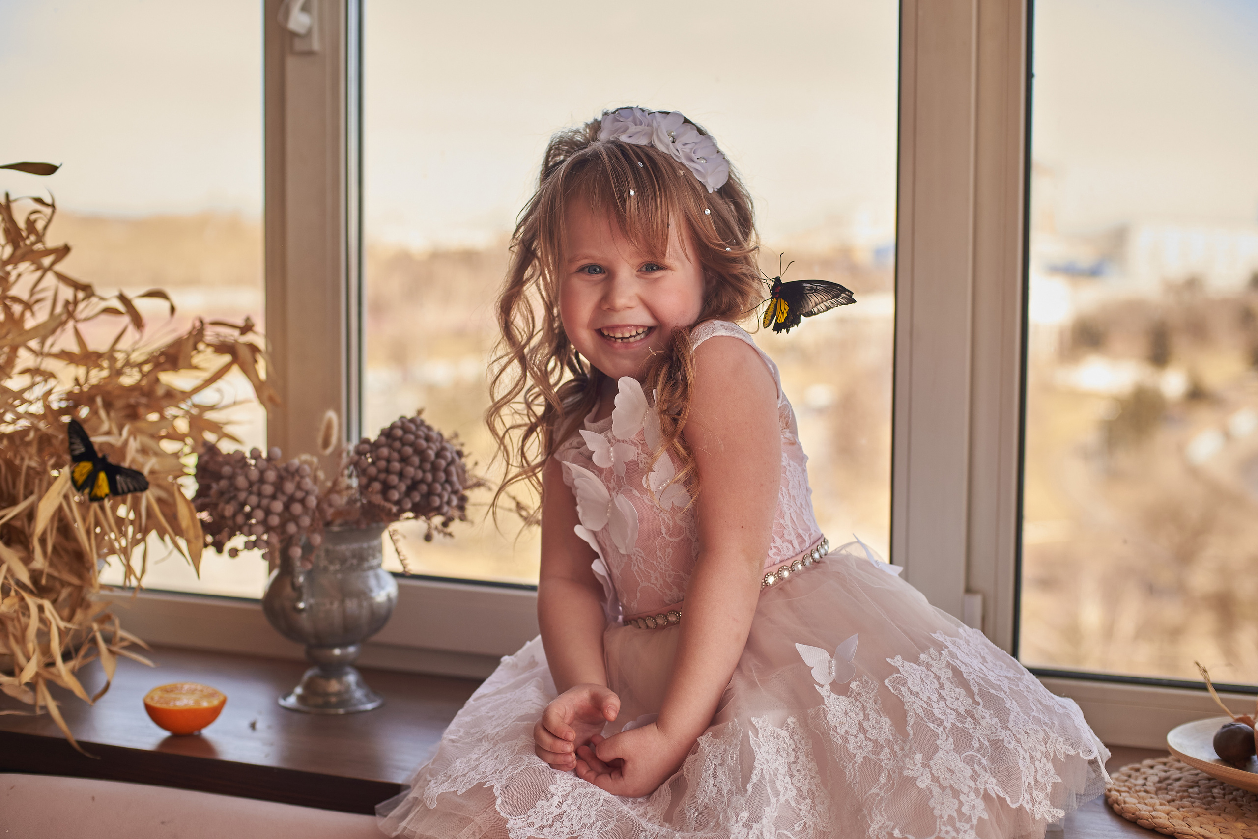 Фотопроет для детей с живыми бабочками в Красноярске. Фотограф в Красноярске Шепелева Мария