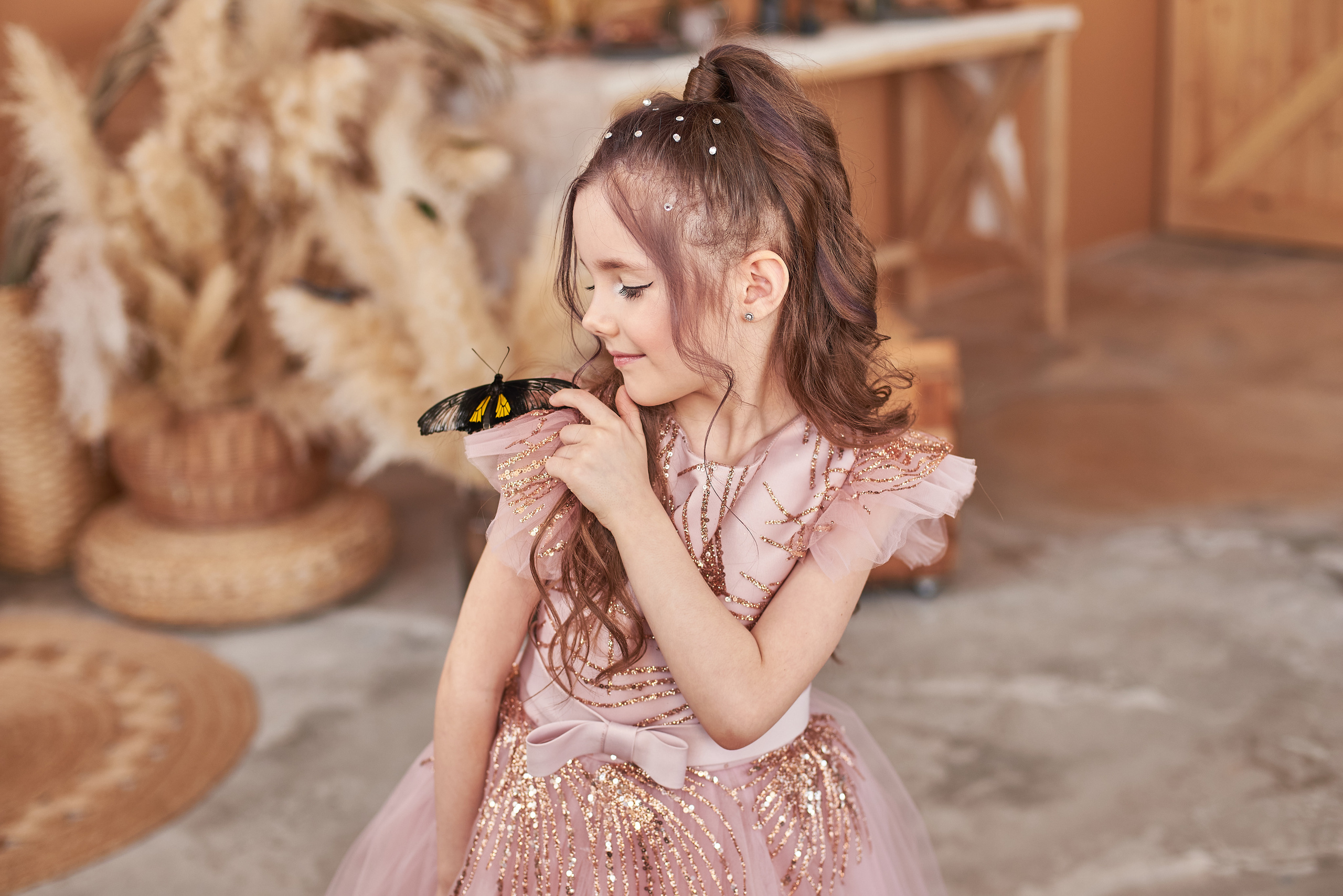 Фотопроет для детей с живыми бабочками в Красноярске. Фотограф в Красноярске Шепелева Мария