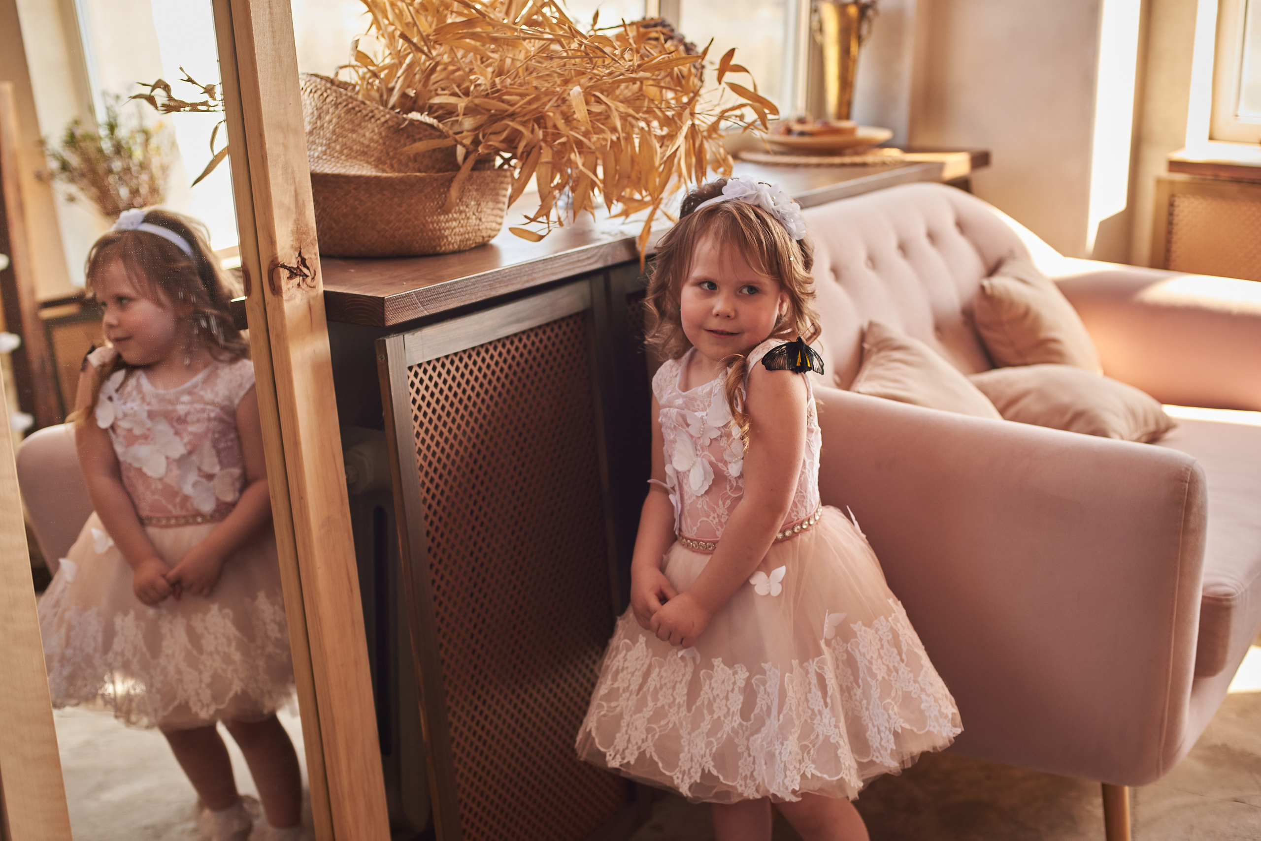 Фотопроет для детей с живыми бабочками в Красноярске. Фотограф в Красноярске Шепелева Мария