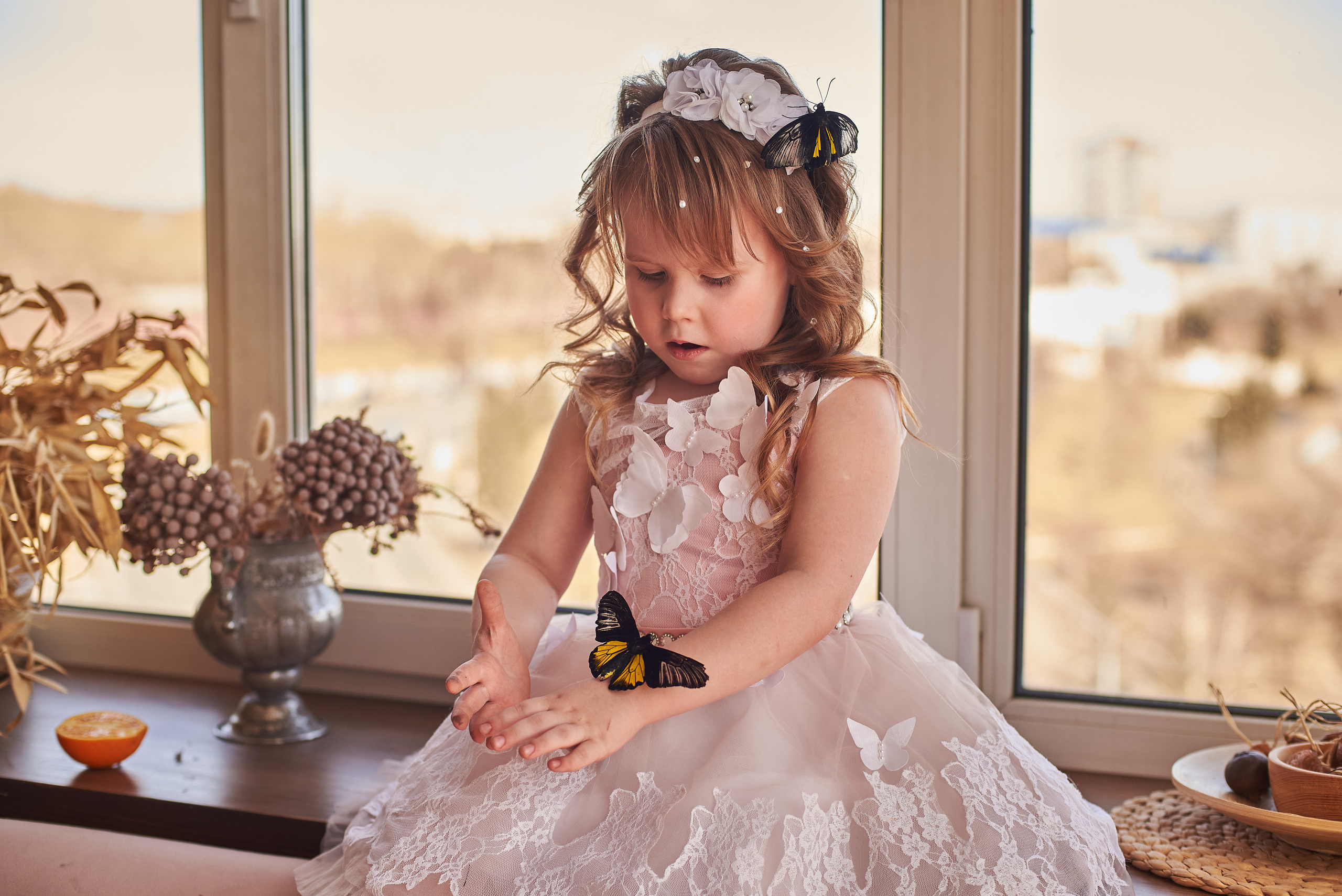 Фотопроет для детей с живыми бабочками в Красноярске. Фотограф в Красноярске Шепелева Мария