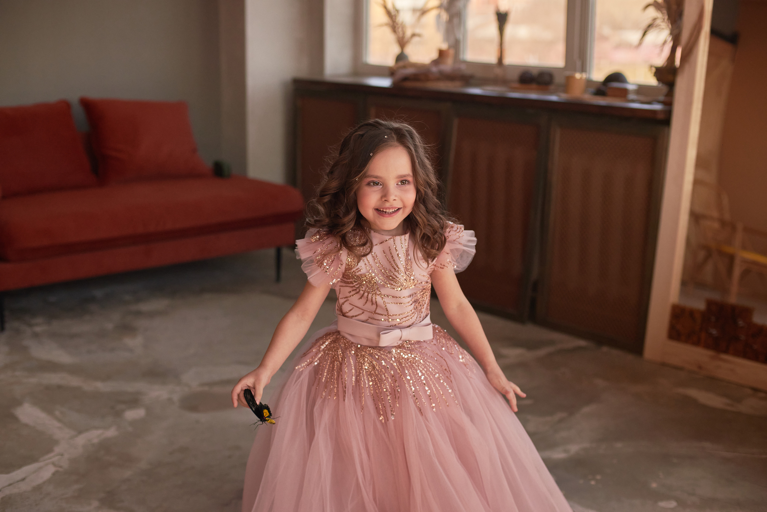 Фотопроет для детей с живыми бабочками в Красноярске. Фотограф в Красноярске Шепелева Мария