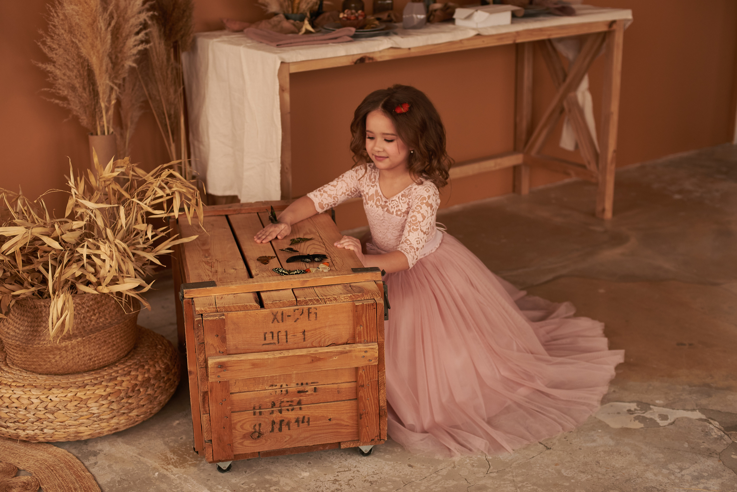 Фотопроет для детей с живыми бабочками в Красноярске. Фотограф в Красноярске Шепелева Мария