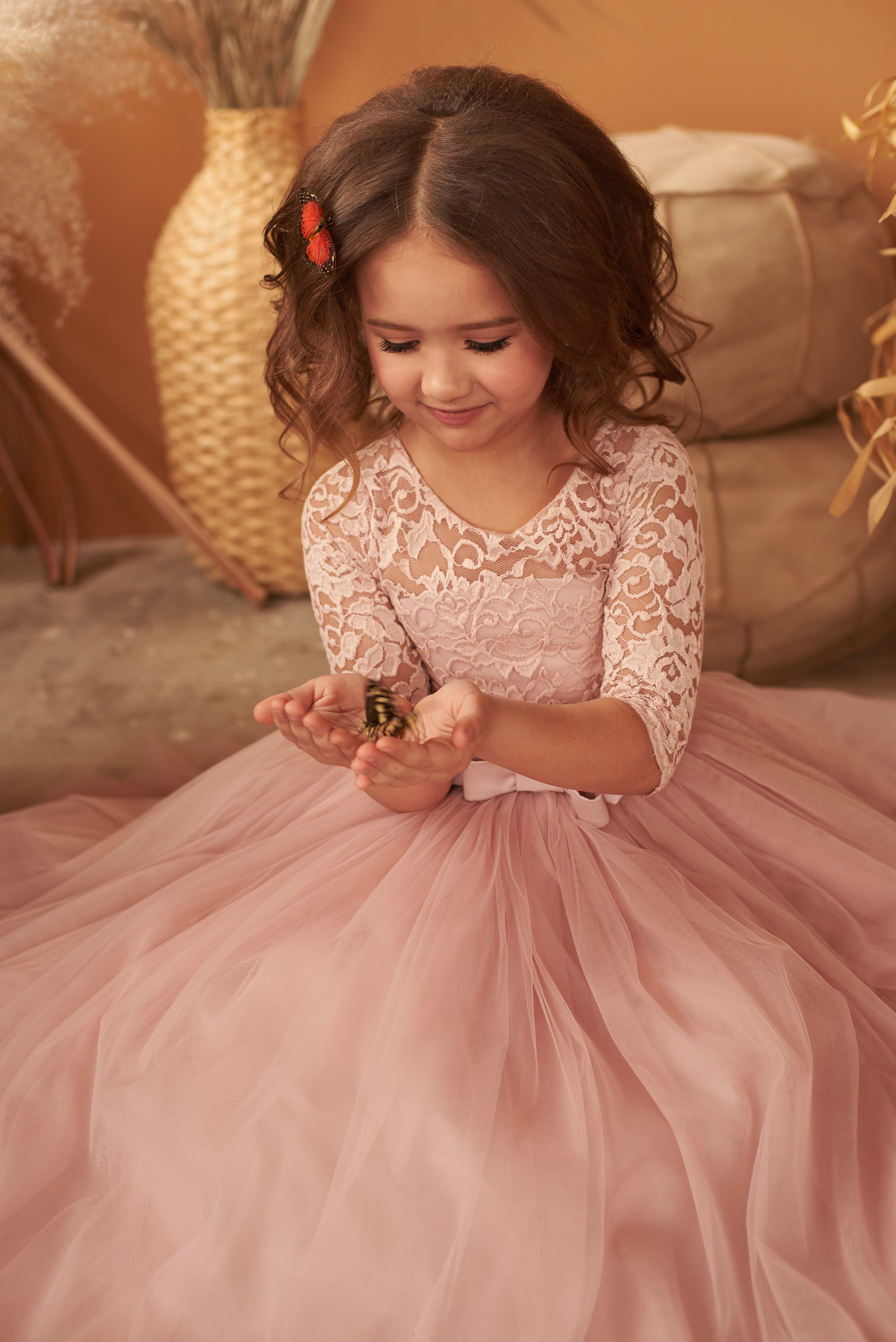 Фотопроет для детей с живыми бабочками в Красноярске. Фотограф в Красноярске Шепелева Мария