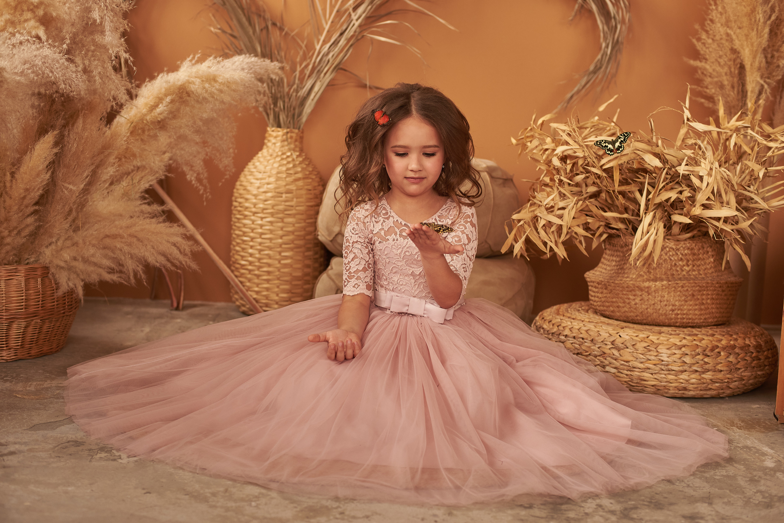 Фотопроет для детей с живыми бабочками в Красноярске. Фотограф в Красноярске Шепелева Мария