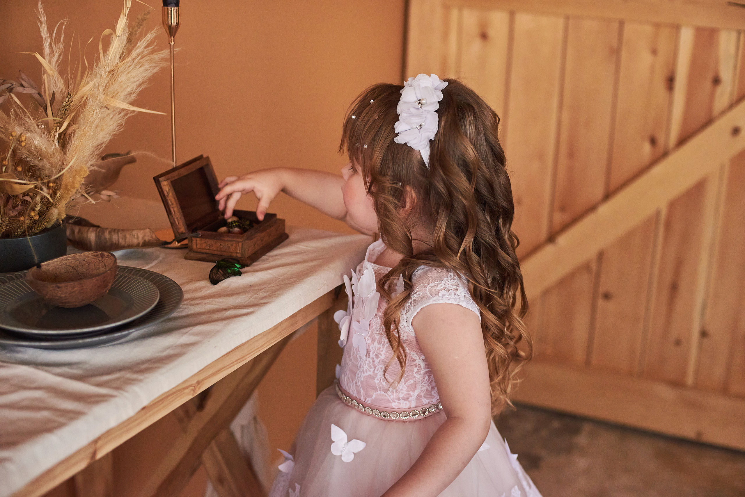 Фотопроет для детей с живыми бабочками в Красноярске. Фотограф в Красноярске Шепелева Мария