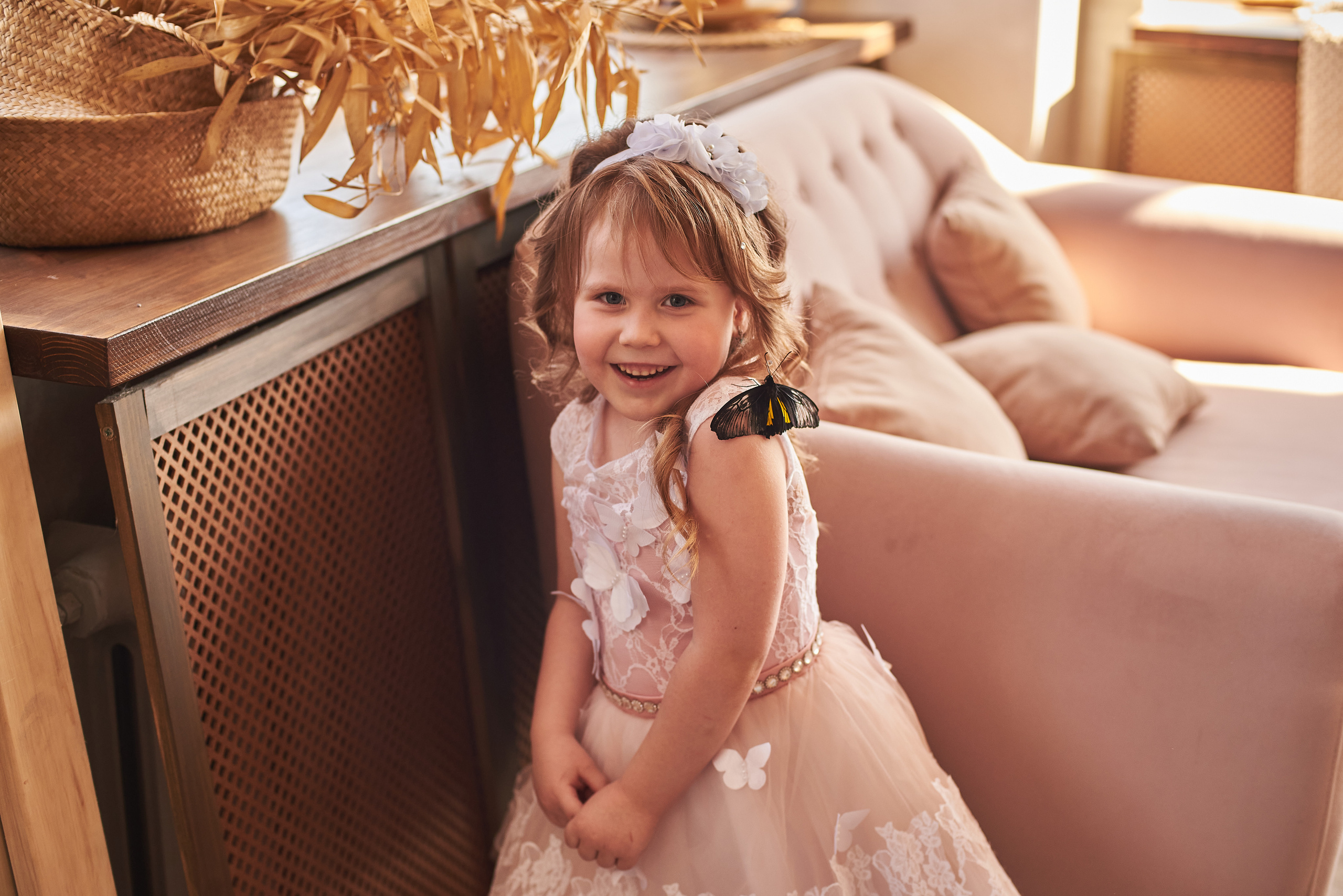 Фотопроет для детей с живыми бабочками в Красноярске. Фотограф в Красноярске Шепелева Мария