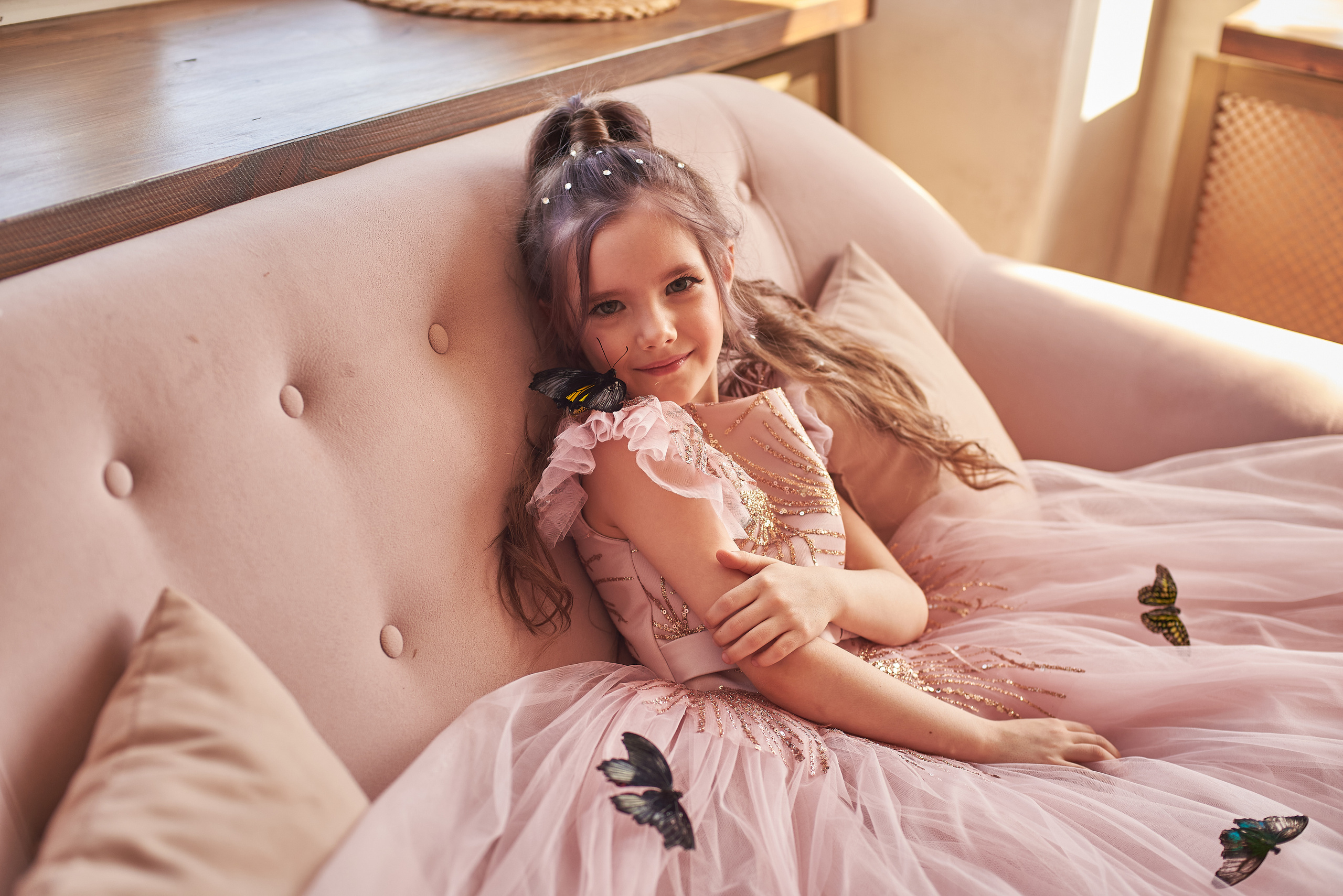 Фотопроет для детей с живыми бабочками в Красноярске. Фотограф в Красноярске Шепелева Мария