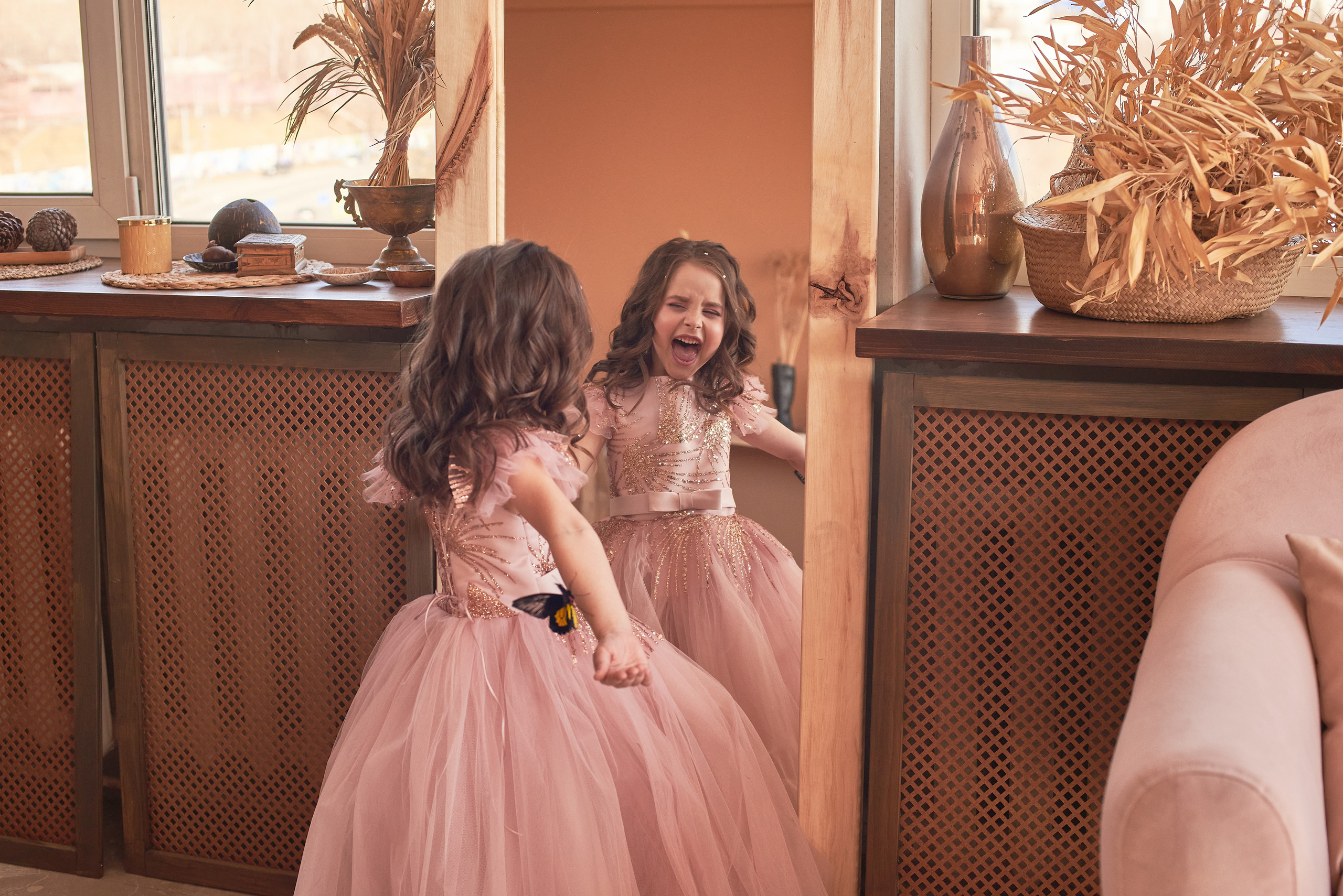 Фотопроет для детей с живыми бабочками в Красноярске. Фотограф в Красноярске Шепелева Мария