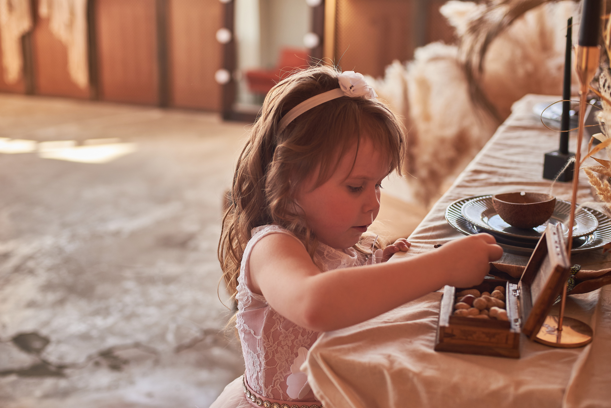 Фотопроет для детей с живыми бабочками в Красноярске. Фотограф в Красноярске Шепелева Мария