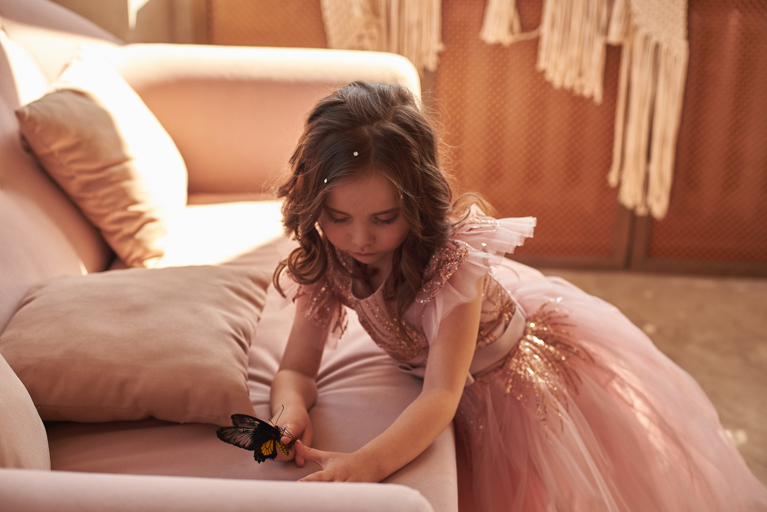 Фотопроет для детей с живыми бабочками в Красноярске. Фотограф в Красноярске Шепелева Мария