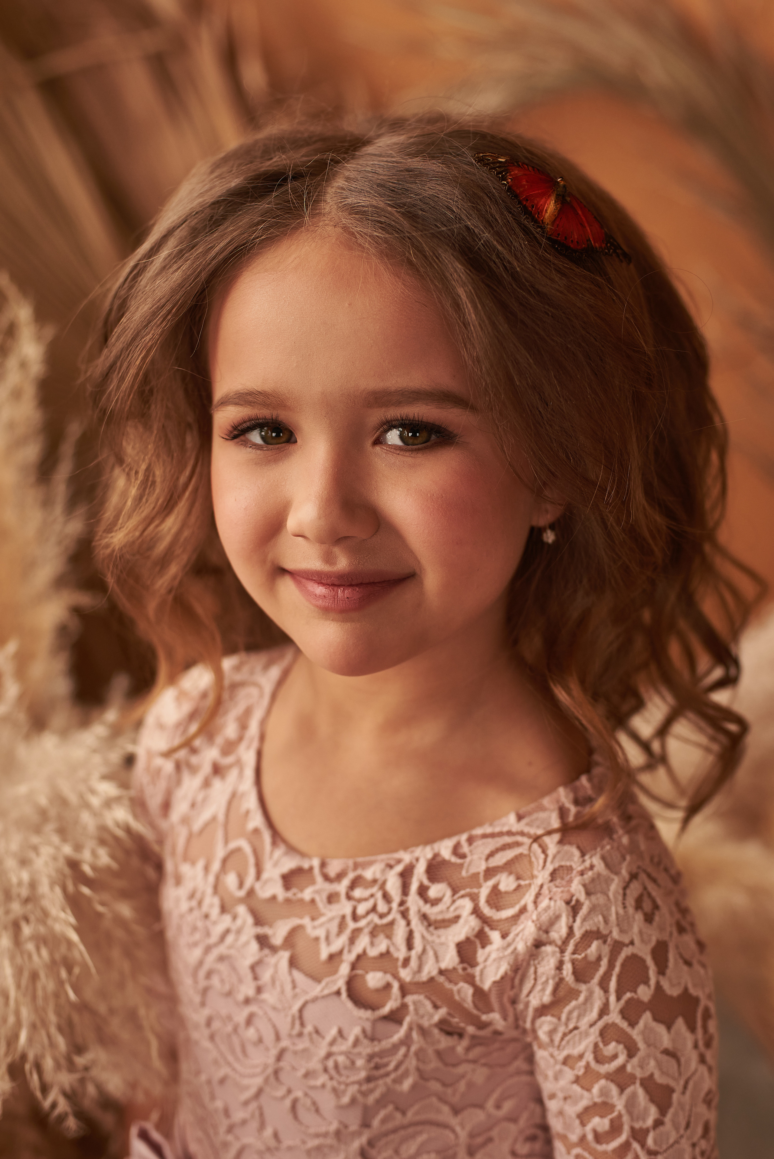 Фотопроет для детей с живыми бабочками в Красноярске. Фотограф в Красноярске Шепелева Мария