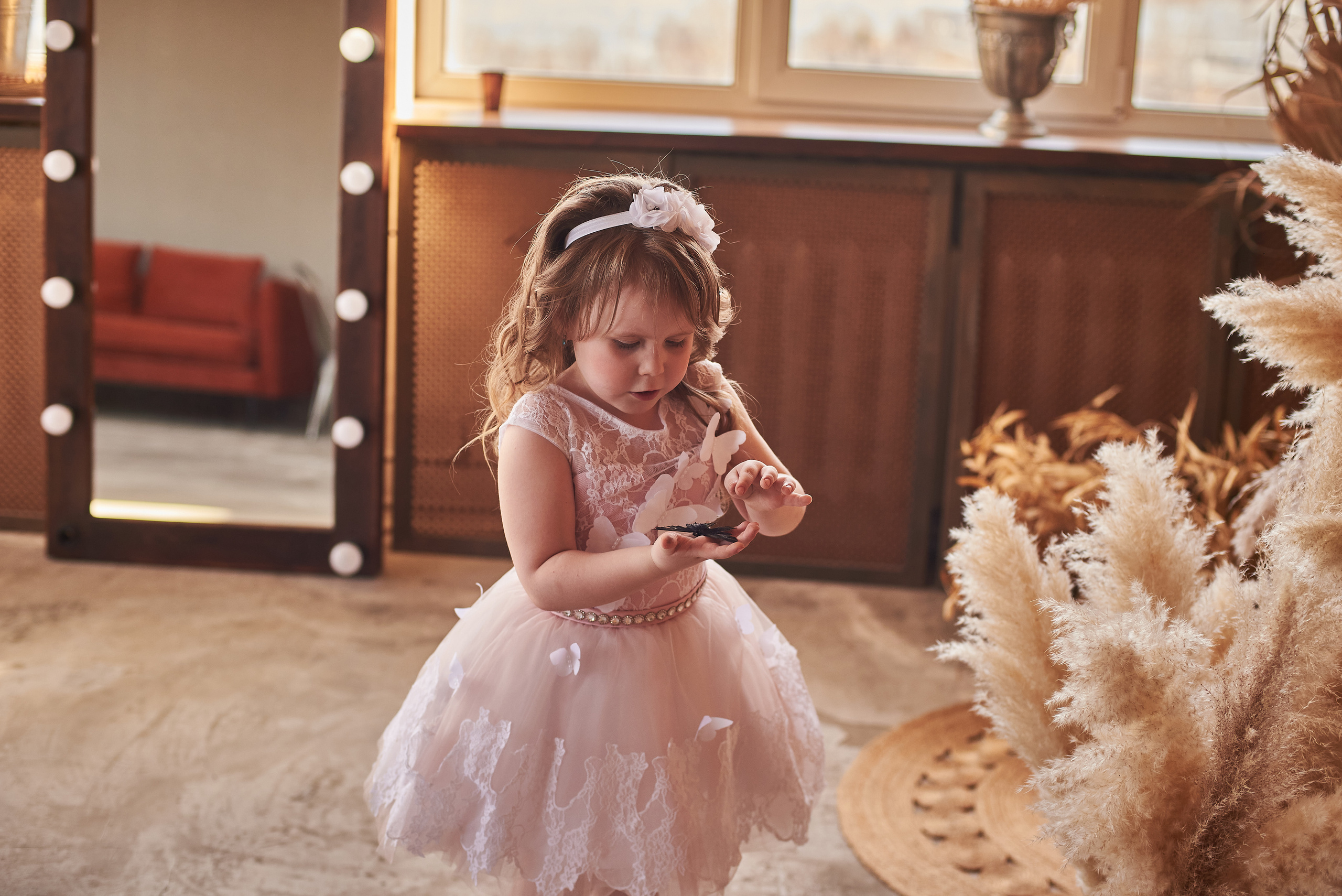 Фотопроет для детей с живыми бабочками в Красноярске. Фотограф в Красноярске Шепелева Мария