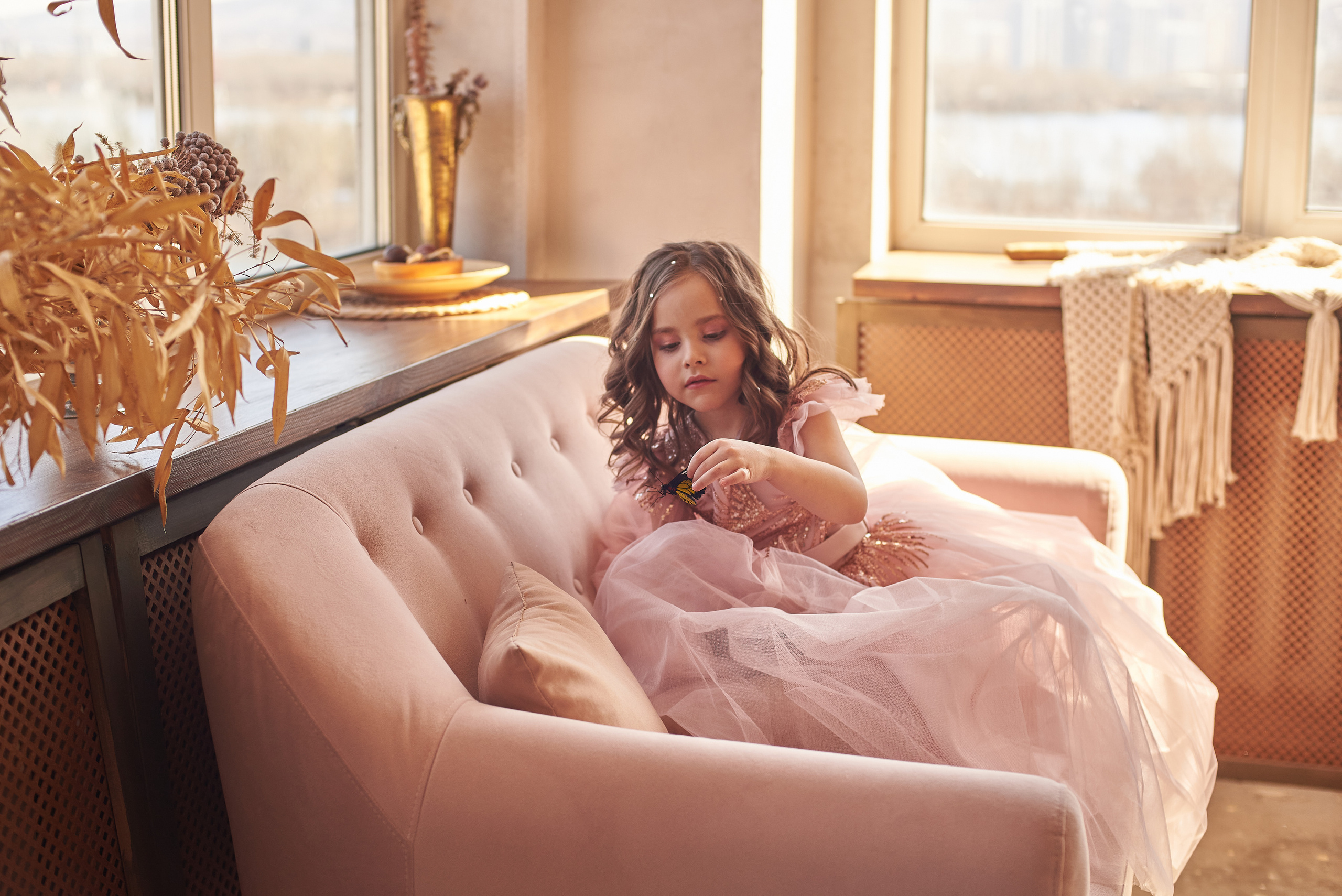 Фотопроет для детей с живыми бабочками в Красноярске. Фотограф в Красноярске Шепелева Мария