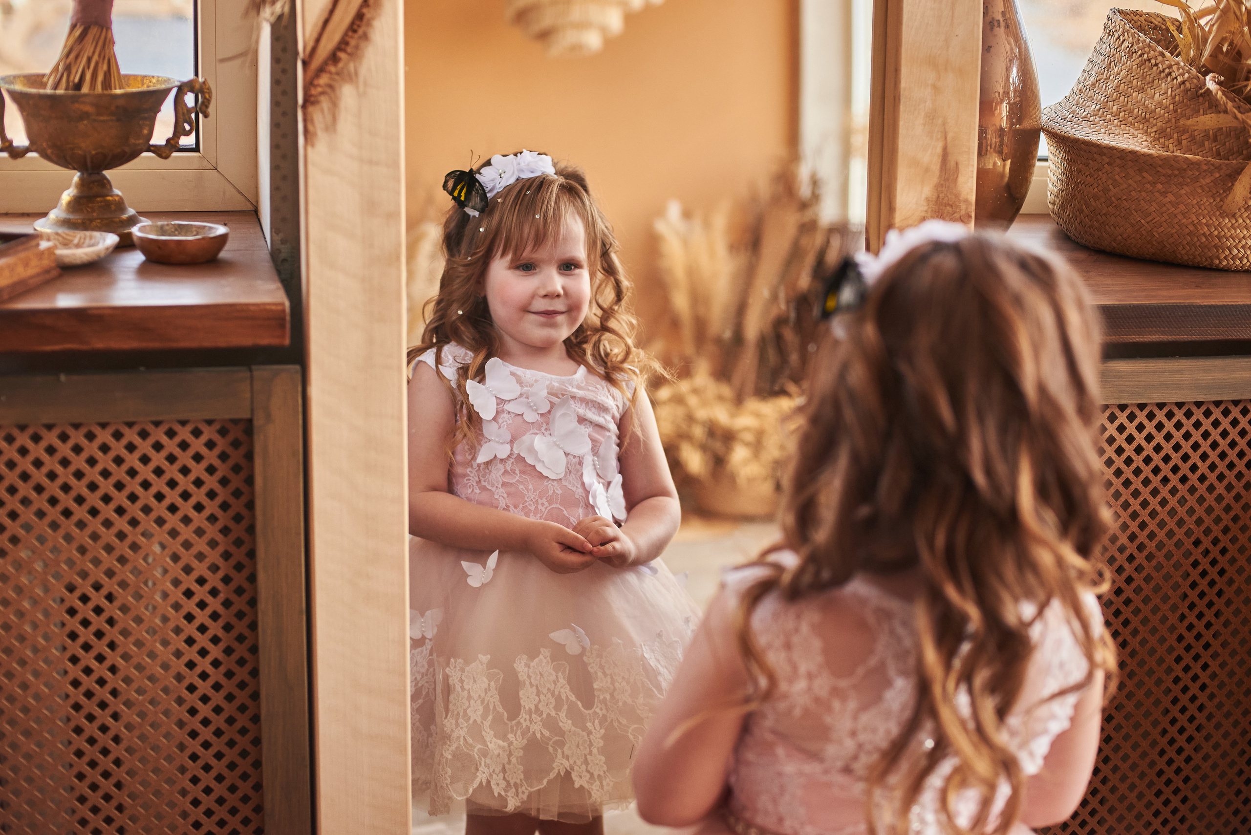 Фотопроет для детей с живыми бабочками в Красноярске. Фотограф в Красноярске Шепелева Мария