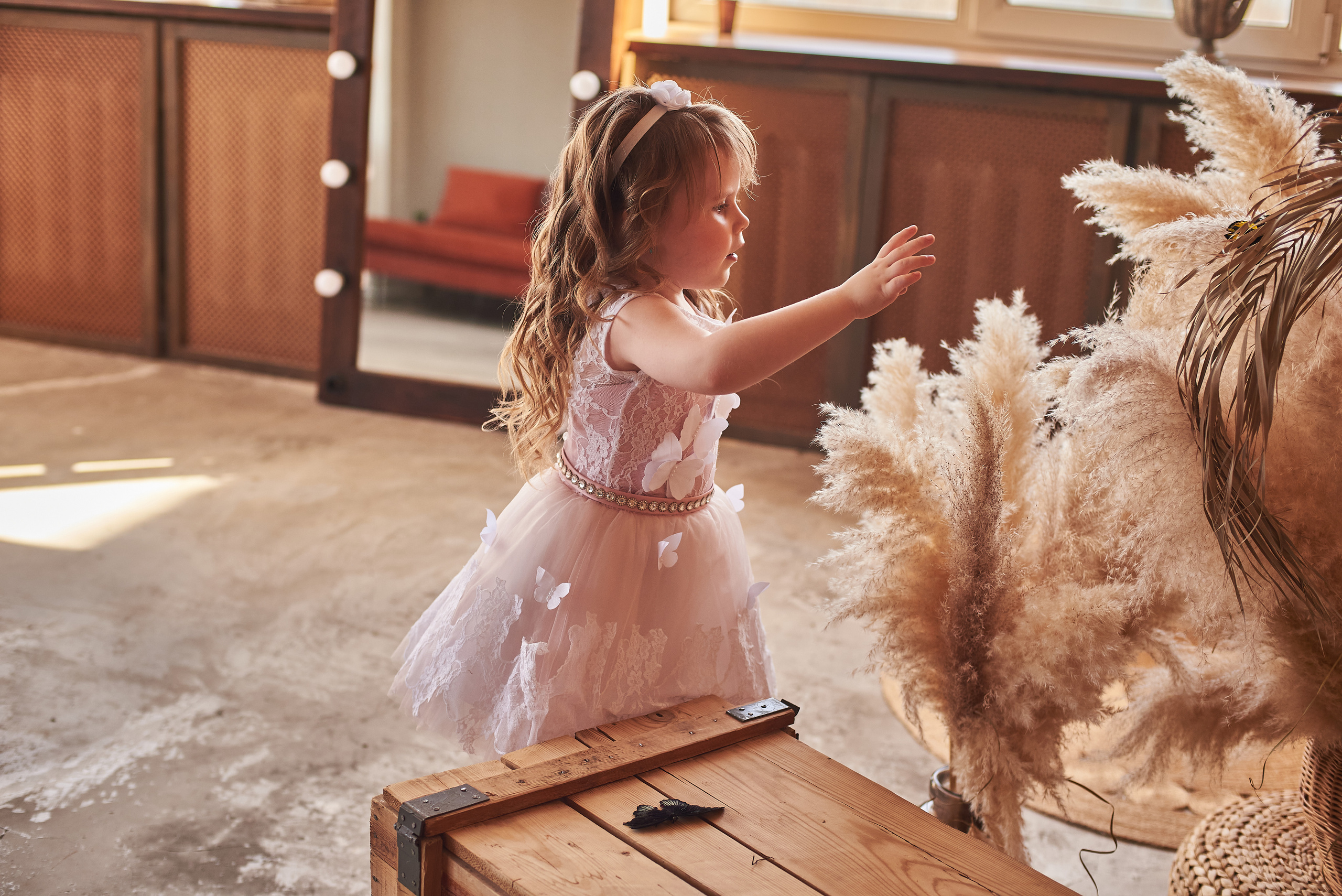 Фотопроет для детей с живыми бабочками в Красноярске. Фотограф в Красноярске Шепелева Мария