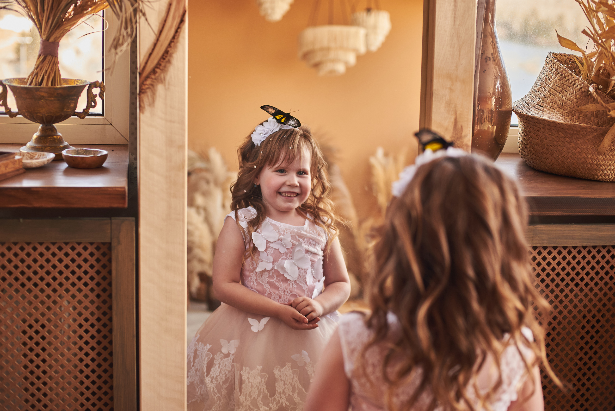 Фотопроет для детей с живыми бабочками в Красноярске. Фотограф в Красноярске Шепелева Мария